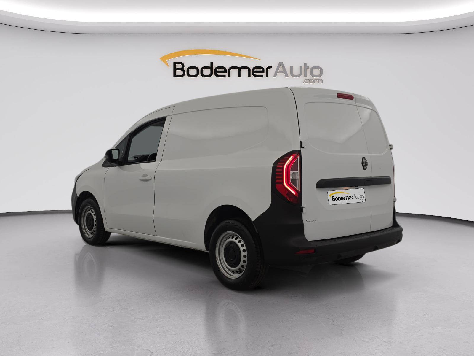 Vente en ligne Renault Kangoo Van  FG TOLE BLUE DCI 95 L1 GSR2 au prix de 17 990 €