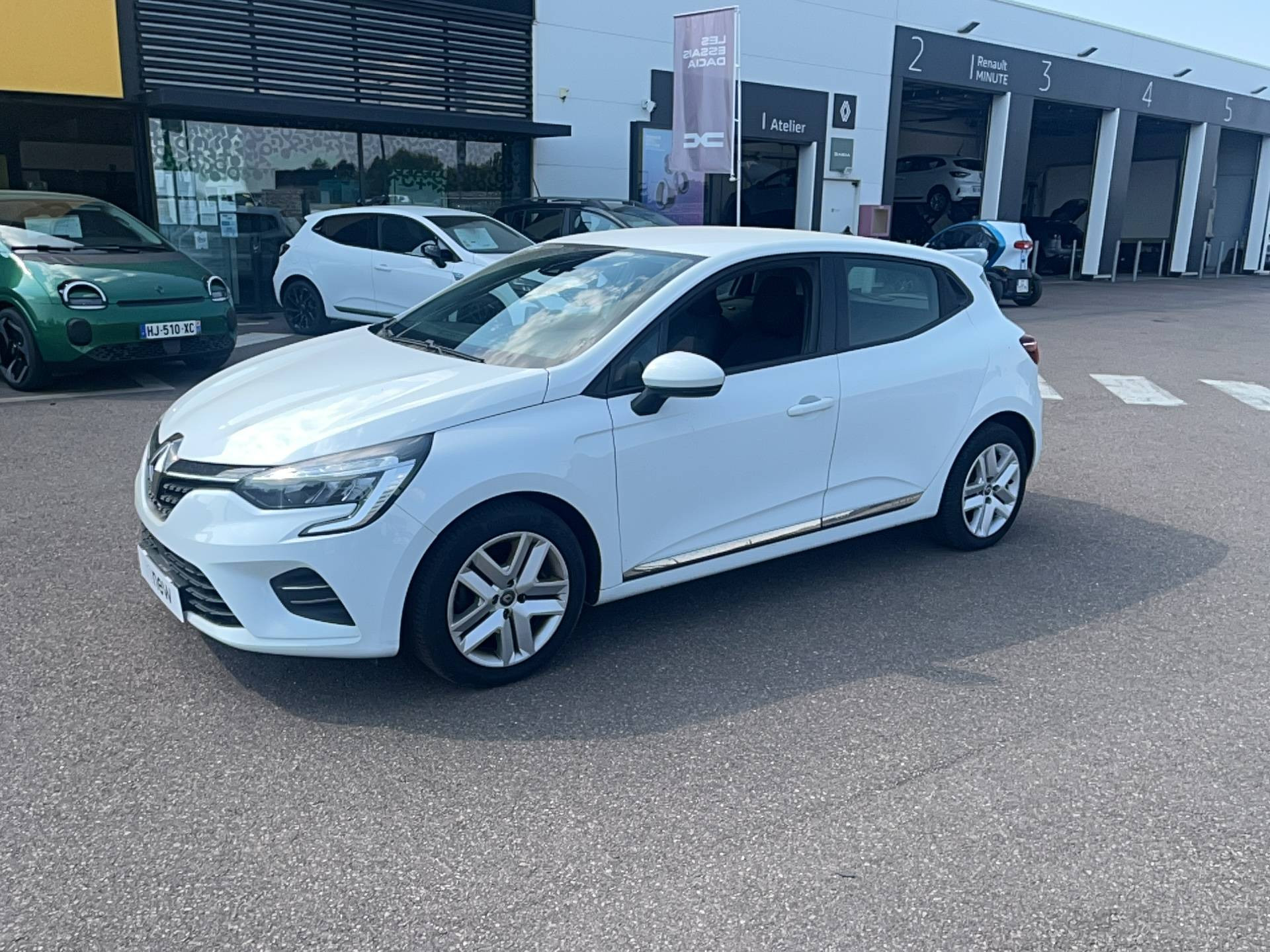 Renault Clio 5 CLIO SOCIETE BLUE DCI 100 - 21N occasion de 2021 en vente à Alençon