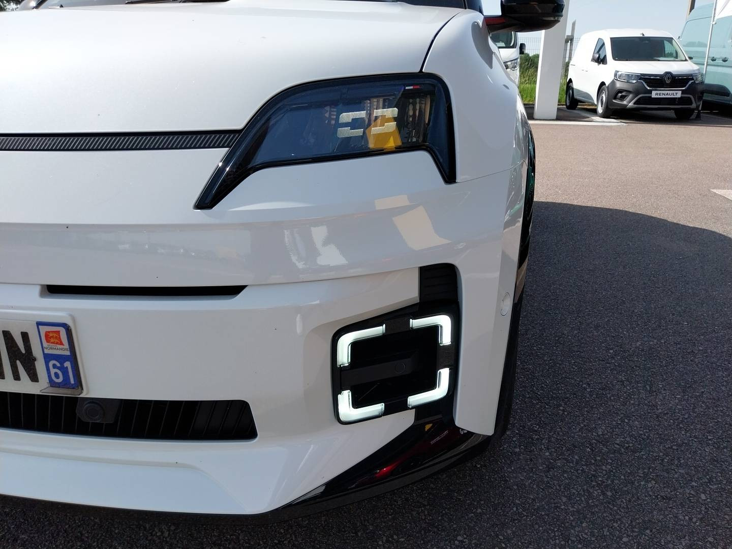 Vente en ligne Renault R5 E-Tech  150 ch autonomie confort au prix de 1 100 €