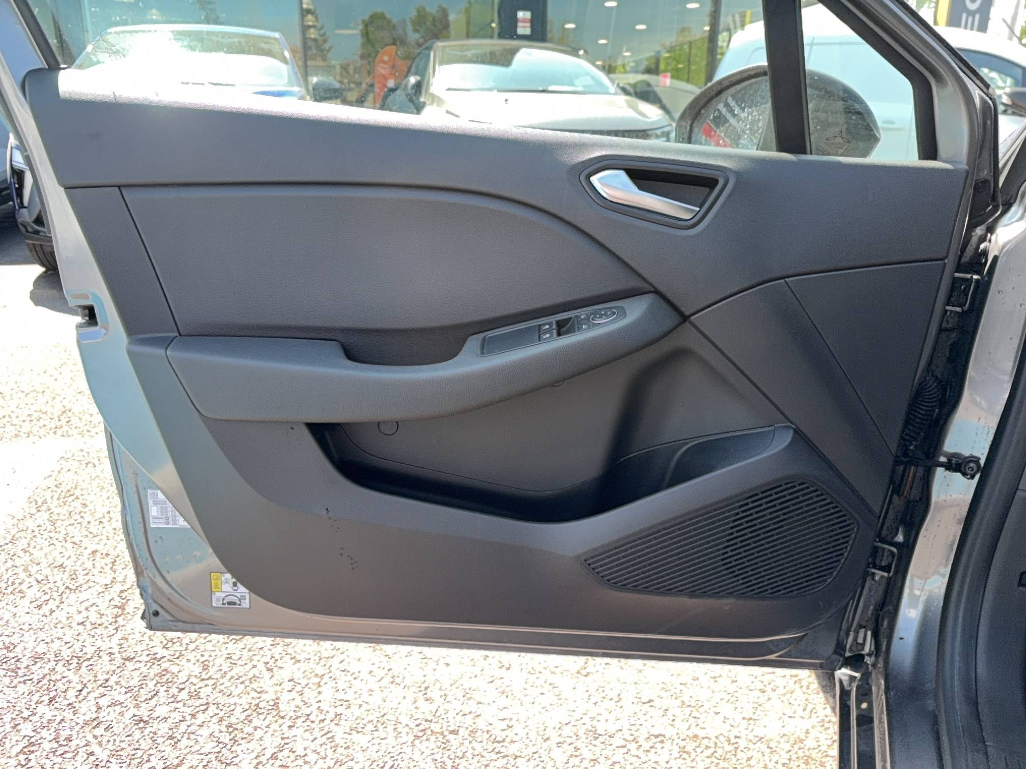 Vente en ligne Renault Clio 5 Clio TCe 90 au prix de 14 290 €