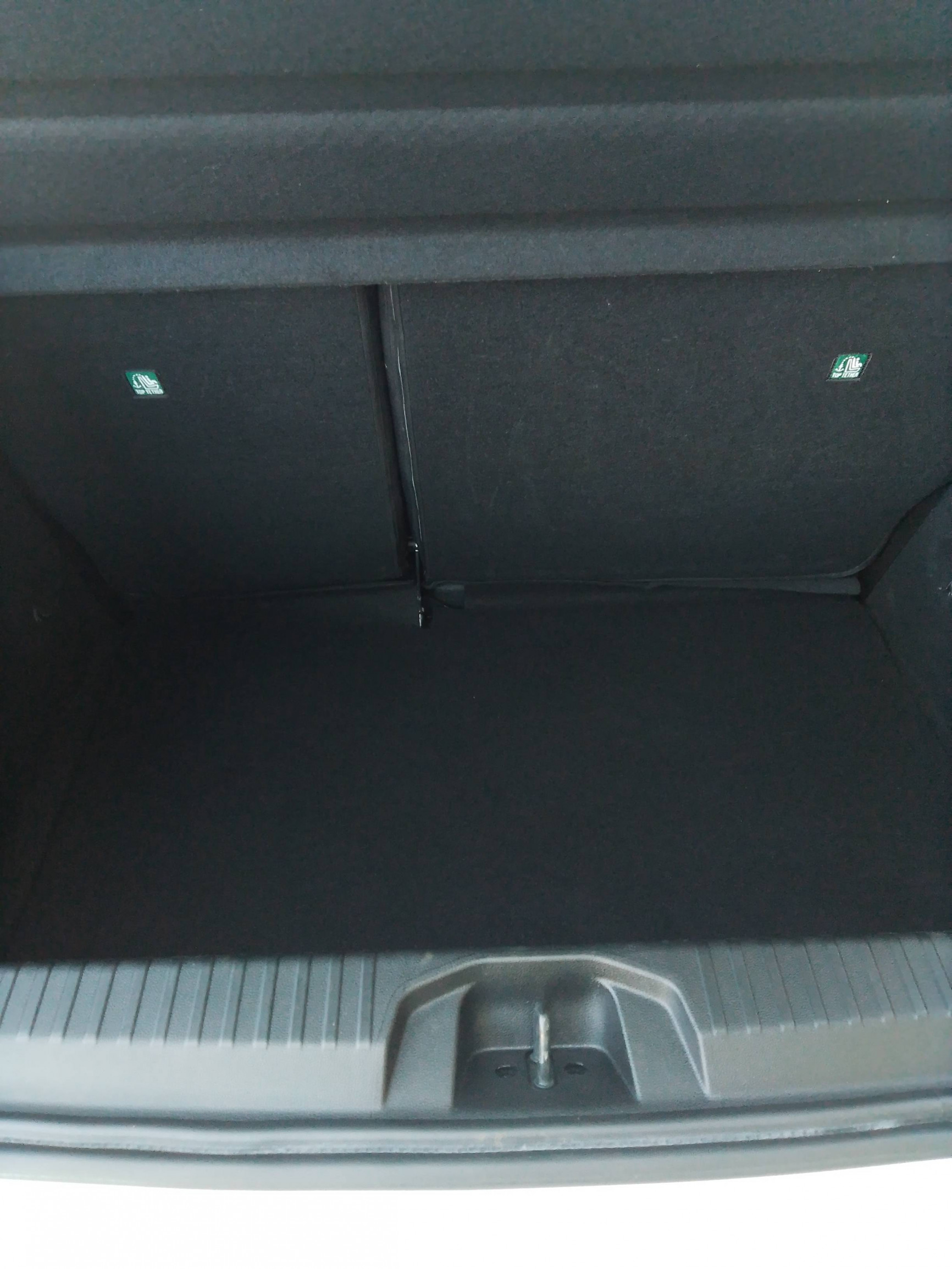 Vente en ligne Renault Clio 5 Clio TCe 90 - 21N au prix de 12 990 €