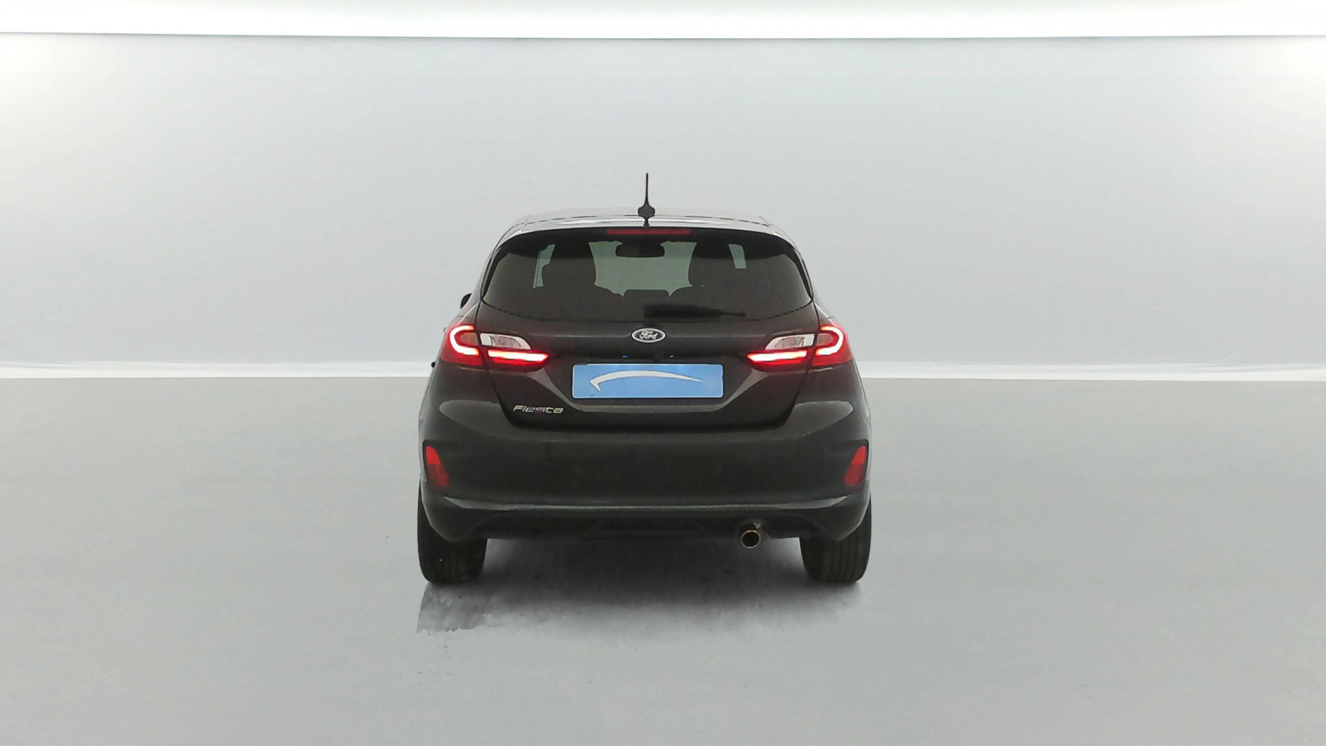 Vente en ligne Ford Fiesta  1.0 Flexifuel 95 ch S&S BVM6 au prix de 16 991 €