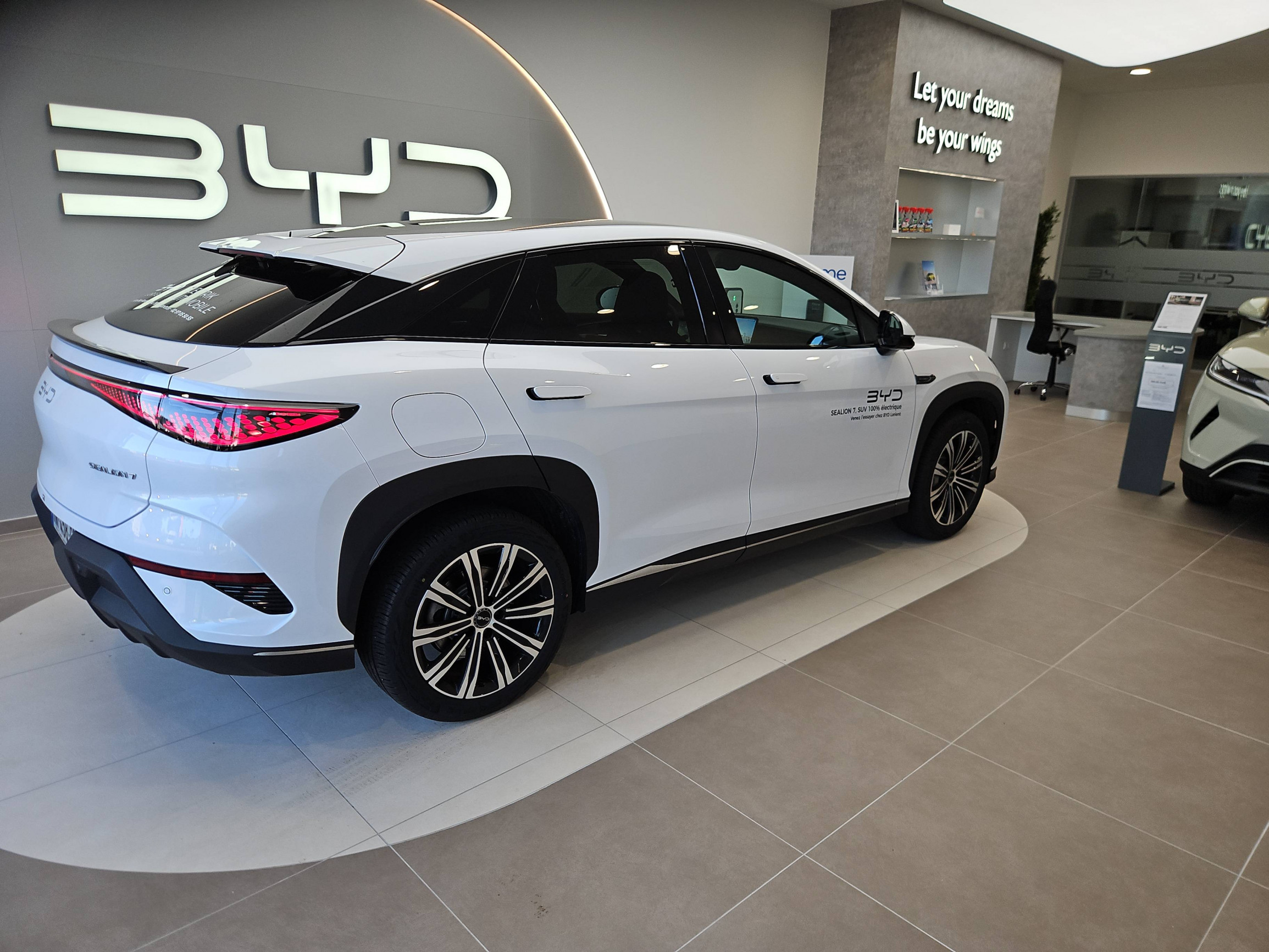 Vente en ligne Byd Sealion 7  82,5 kWh 313ch RWD au prix de 41 990 €