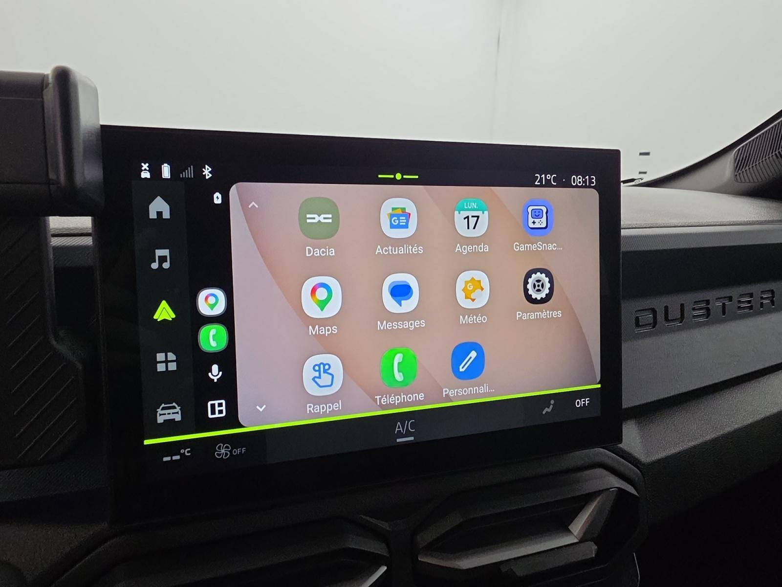 Vente en ligne Dacia Duster  Hybrid 140 au prix de 25 490 €