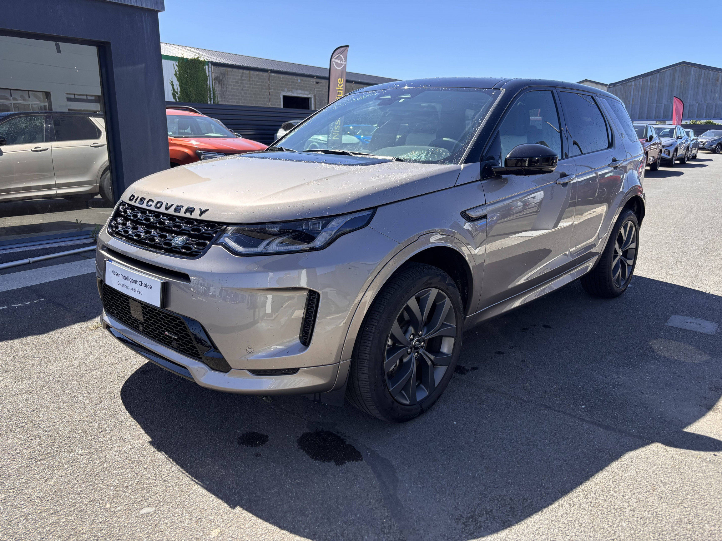 Land Rover Discovery Sport  Mark VII P200 FLEXFUEL MHEV AWD BVA occasion de 2022 en vente à Saint-Brieuc