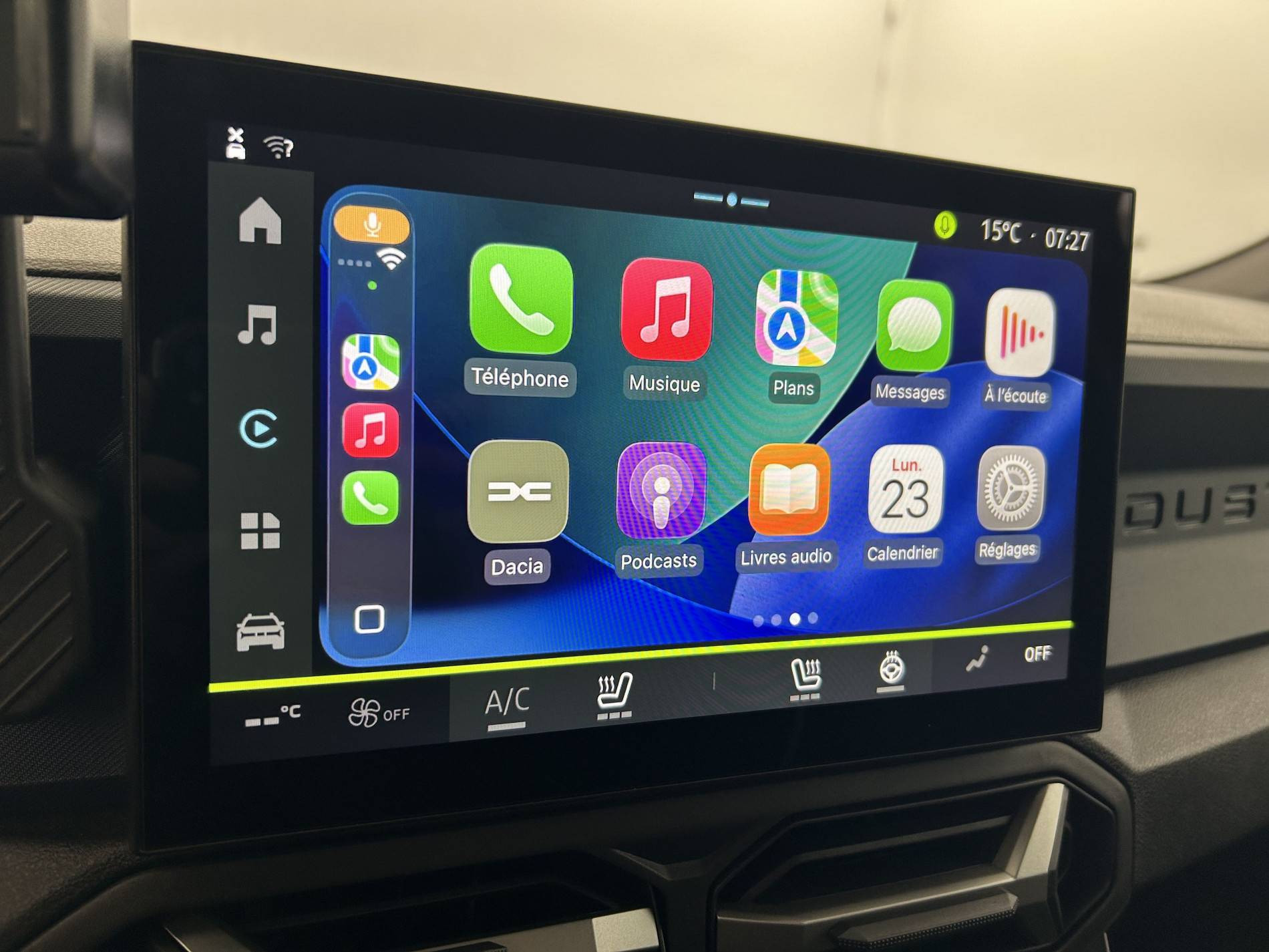 Vente en ligne Dacia Duster  Hybrid 140 au prix de 26 390 €