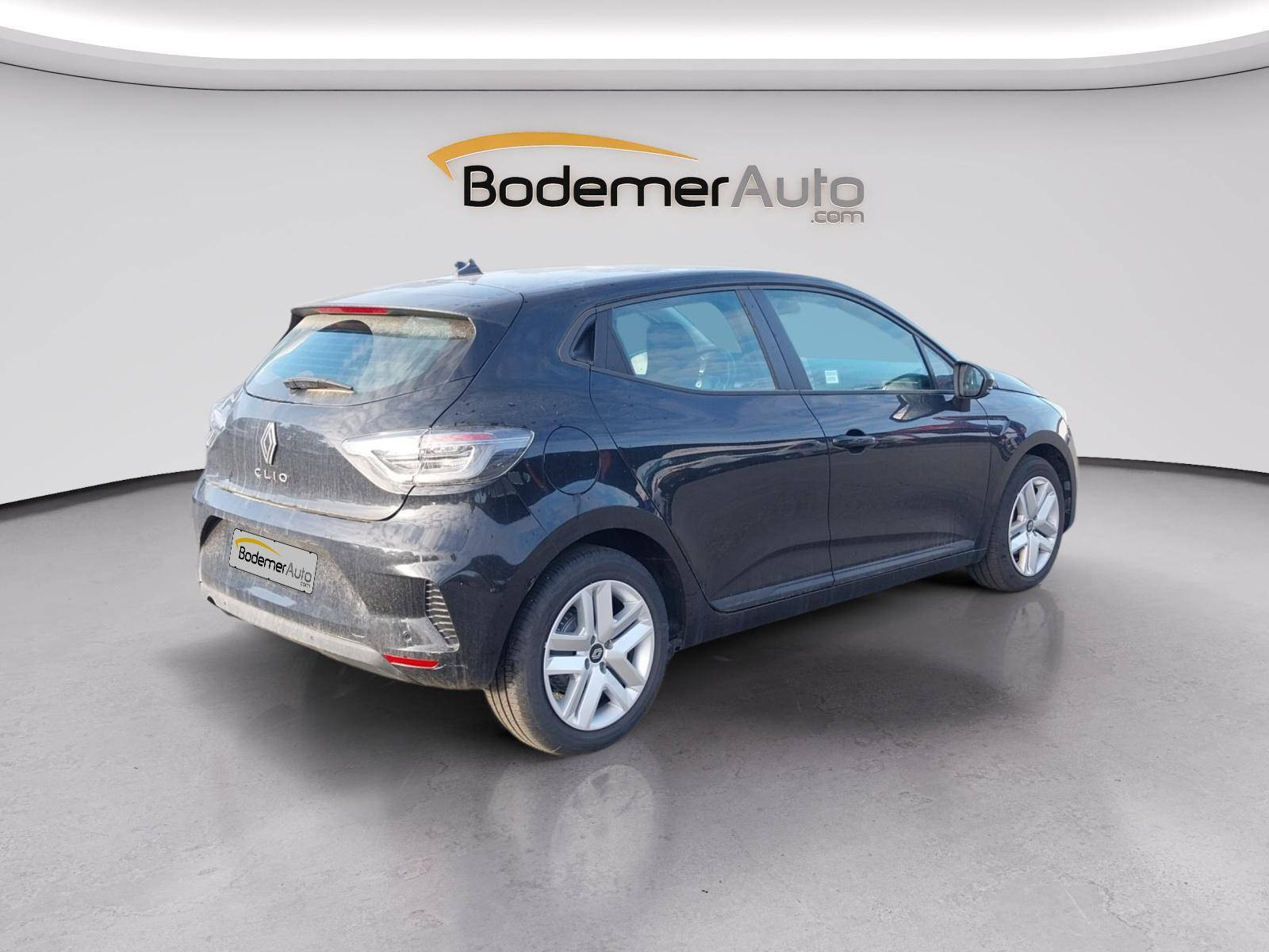 Vente en ligne Renault Clio 5 Clio Blue dCi 100 ch GSR2 au prix de 17 490 €