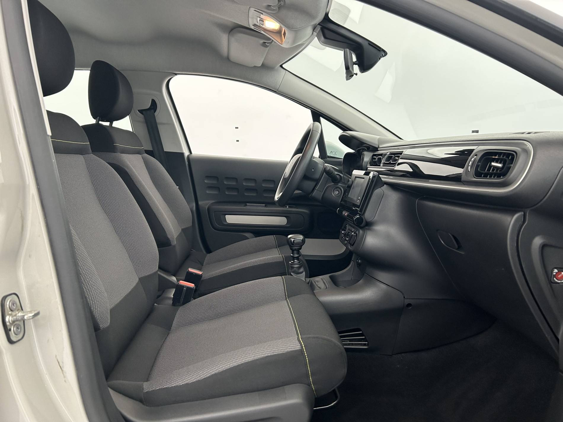 Vente en ligne Citroën C3  BlueHDi 100 BVM6 au prix de 10 990 €