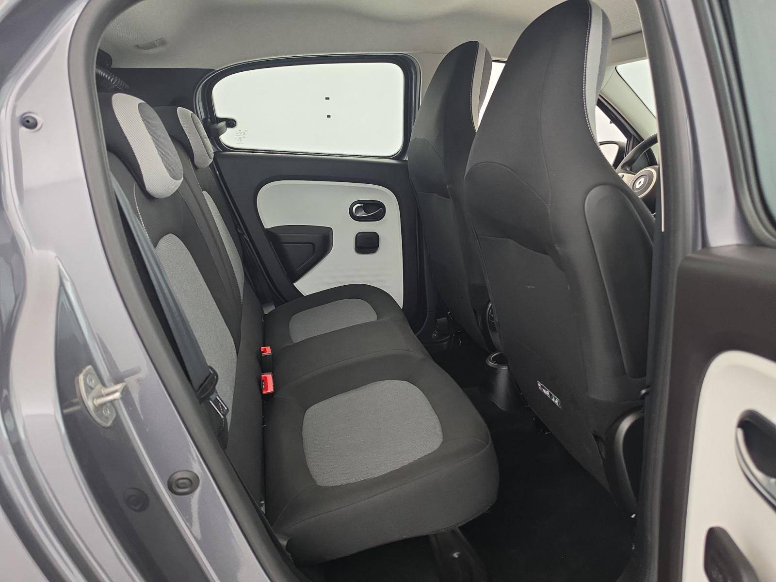 Vente en ligne Renault Twingo Electrique Twingo III E-Tech au prix de 13 900 €
