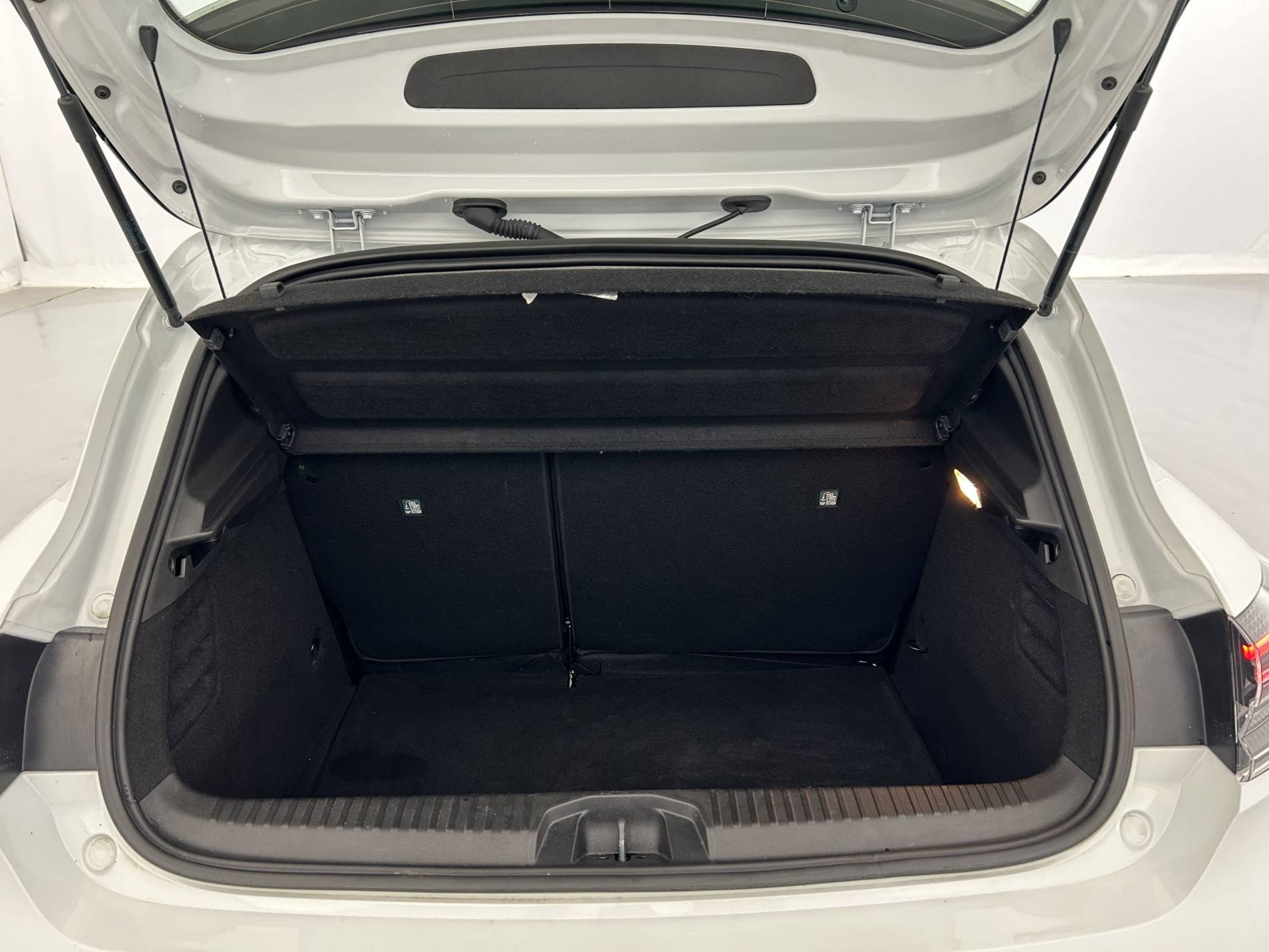 Vente en ligne Renault Clio 5 Clio TCe 90 au prix de 14 290 €