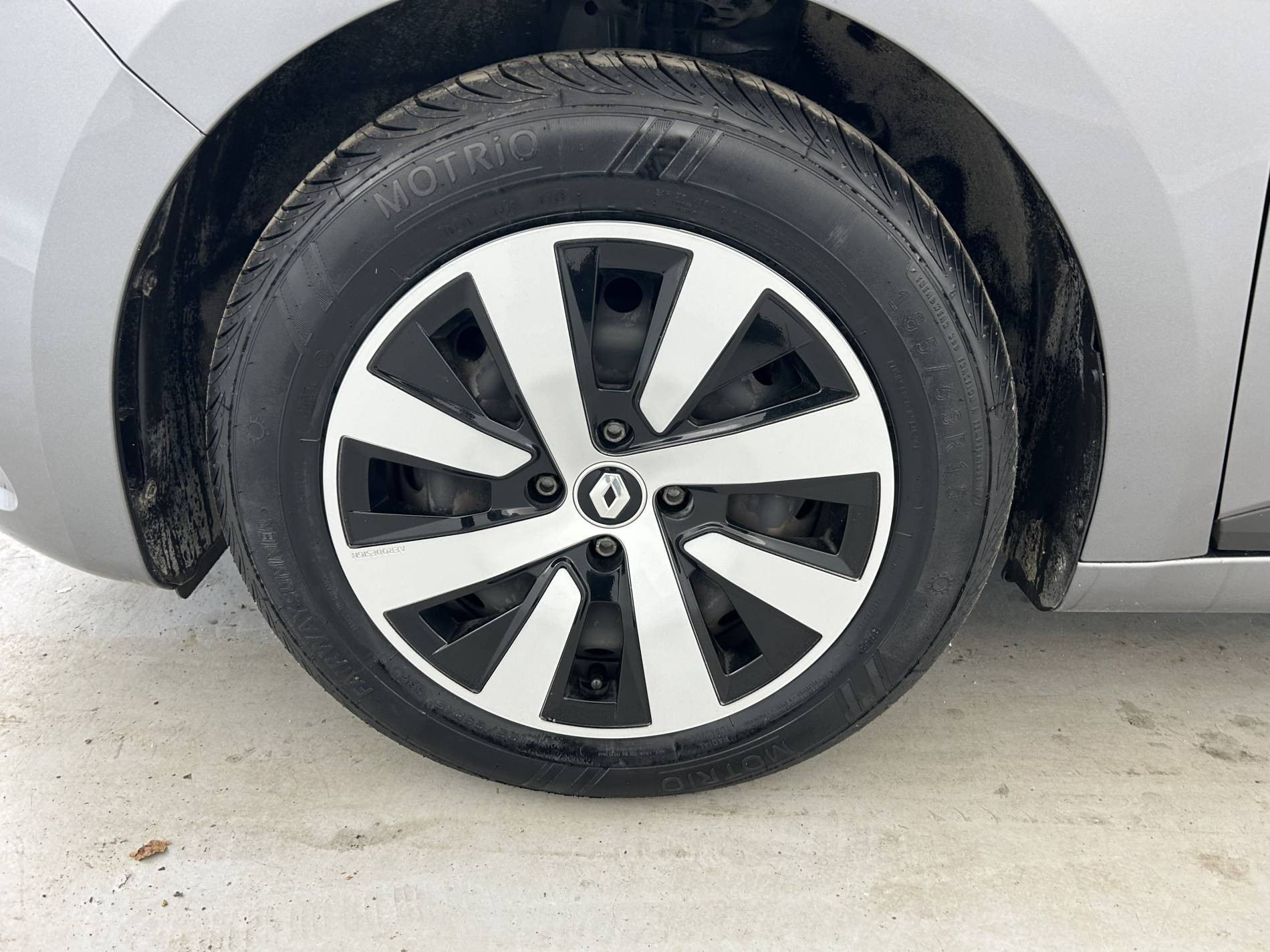Vente en ligne Renault Clio 5 Clio TCe 90 au prix de 14 490 €