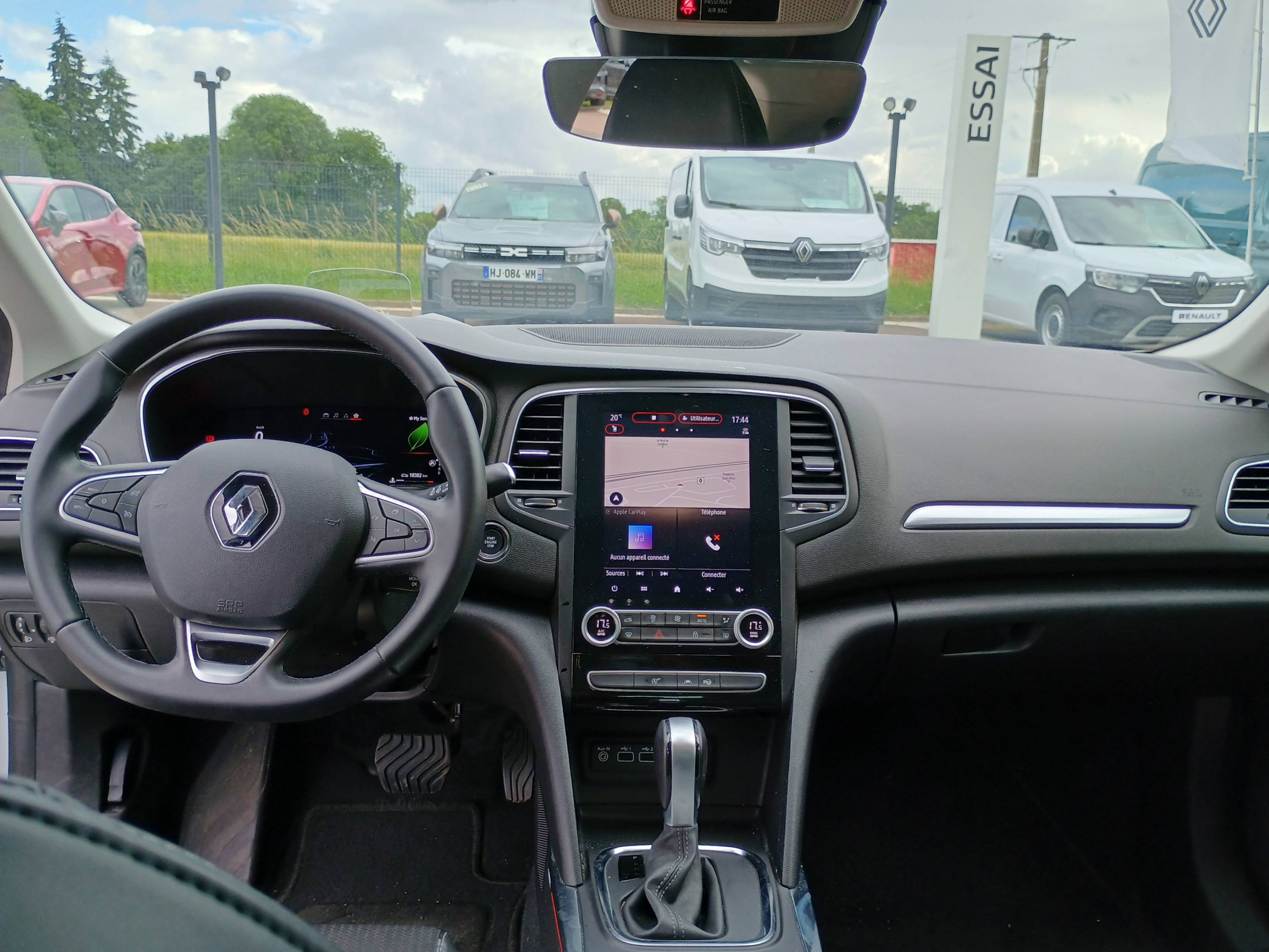 Vente en ligne Renault Megane 4  TCe 140 EDC au prix de 20 991 €