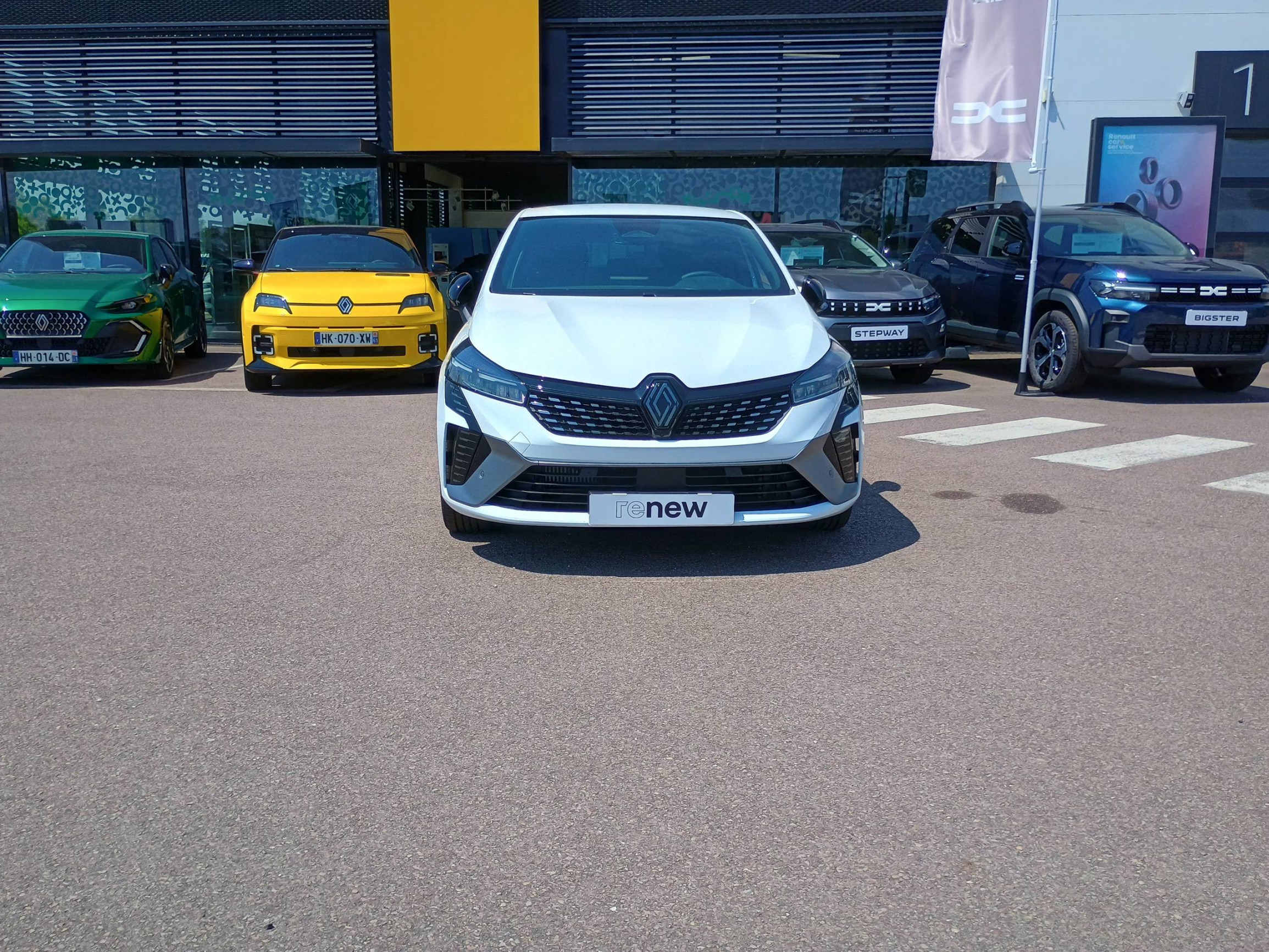 Vente en ligne Renault Clio esprit Alpine TCe 90 ch - 24 au prix de 21 491 €