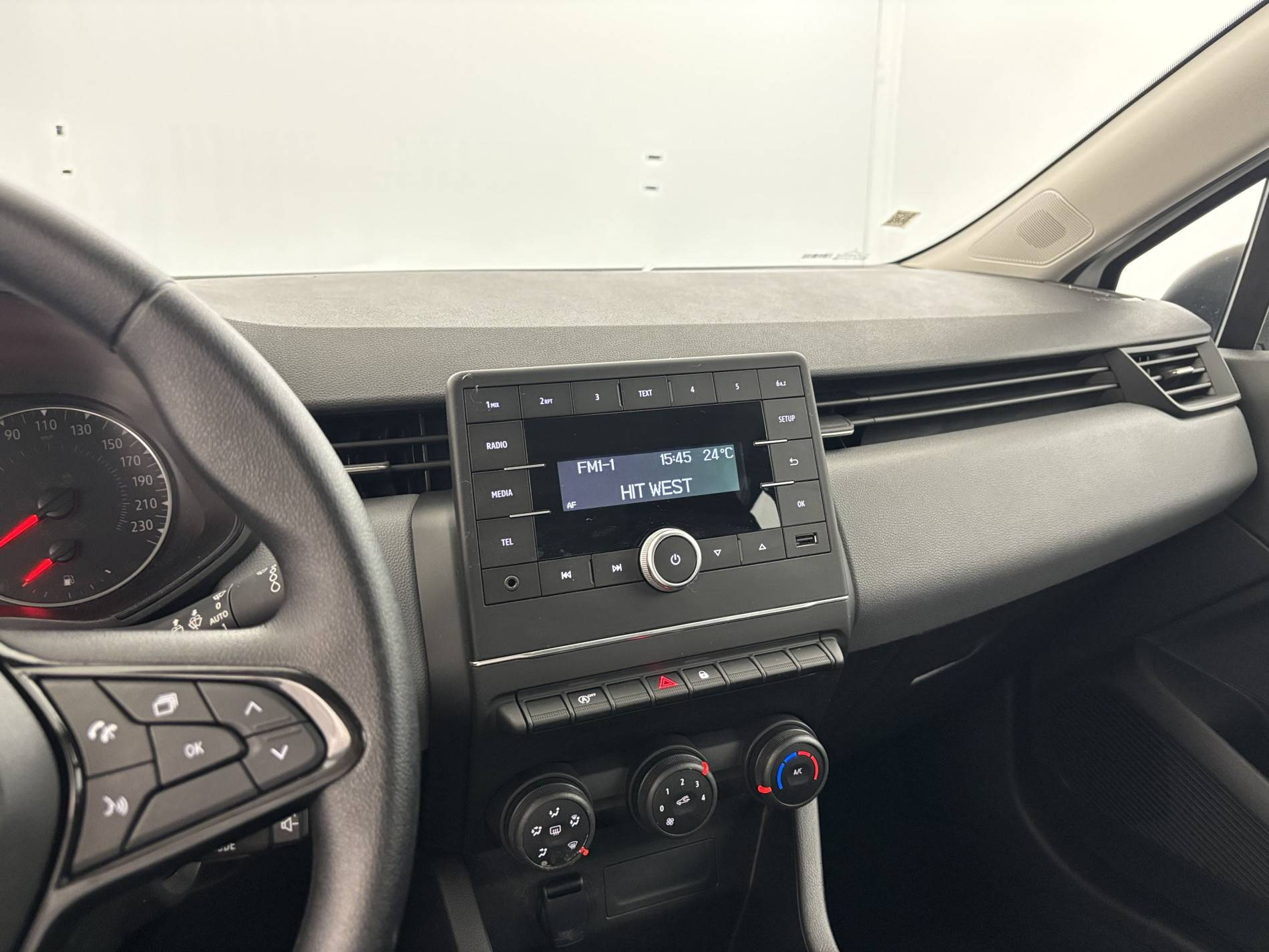 Vente en ligne Renault Clio 5 Clio SCe 65 au prix de 12 490 €