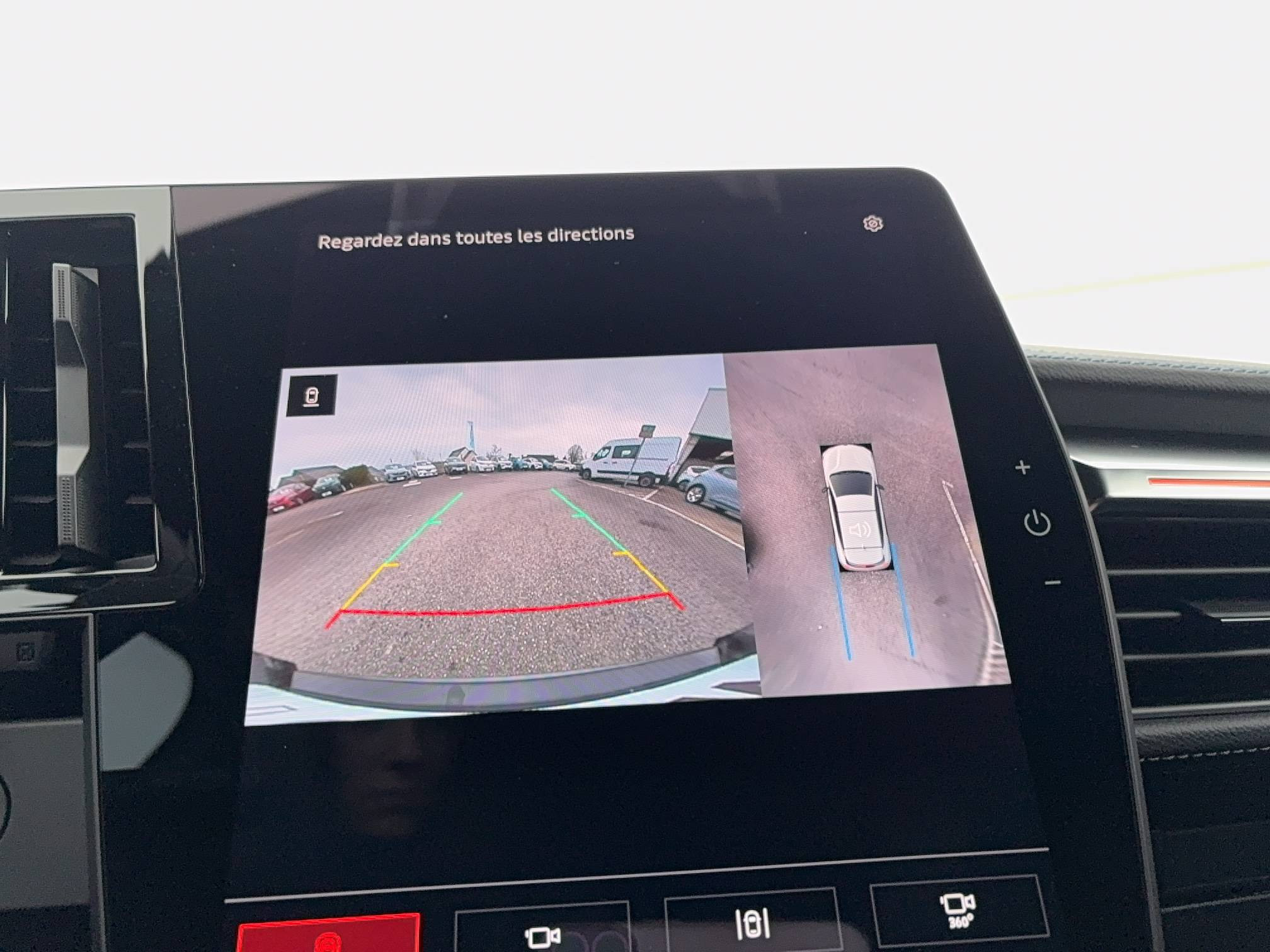 Vente en ligne Renault Megane E-Tech  220 ch autonomie confort au prix de 36 490 €