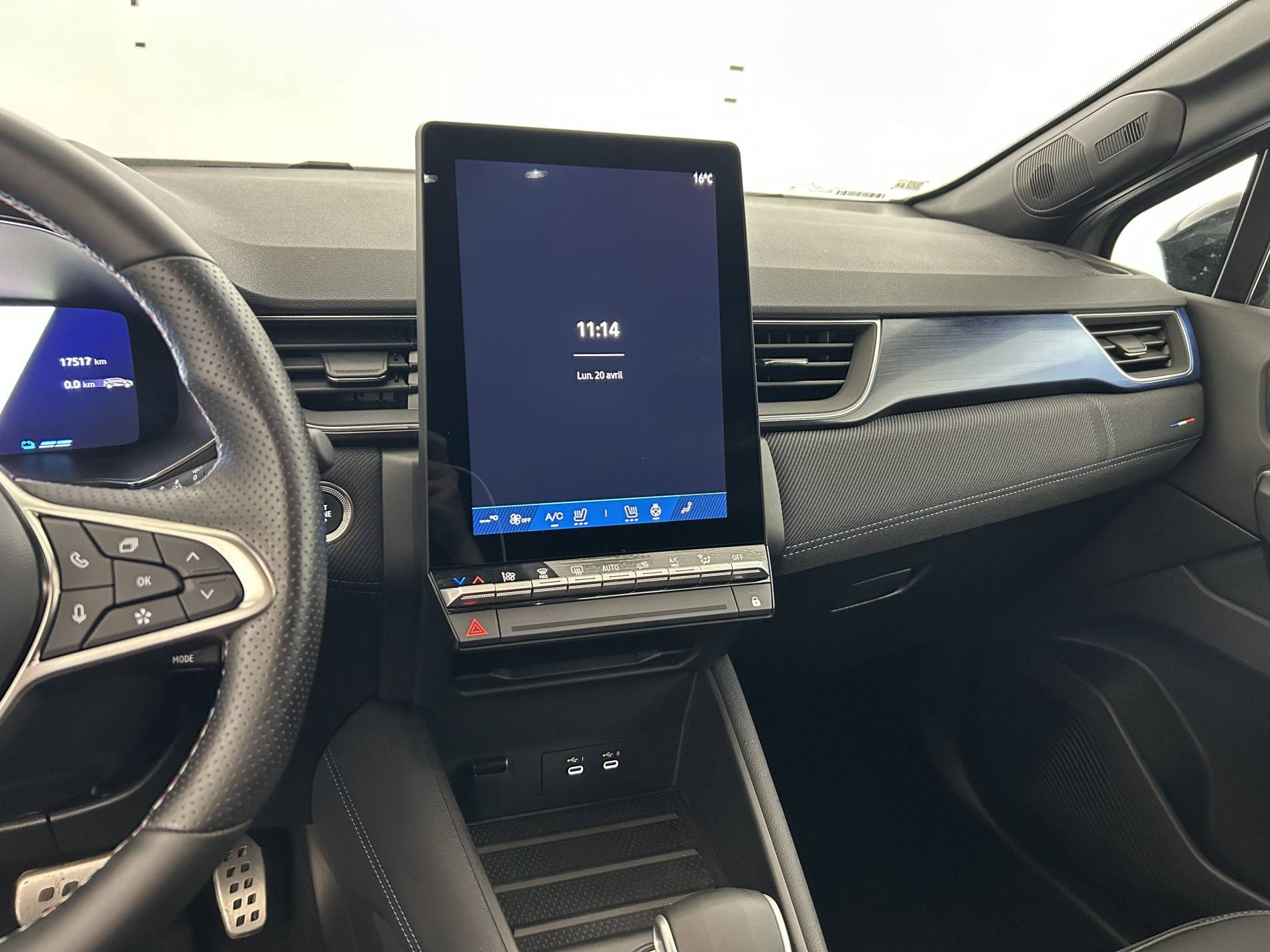 Vente en ligne Renault Symbioz  E-Tech full hybrid 145 au prix de 28 990 €