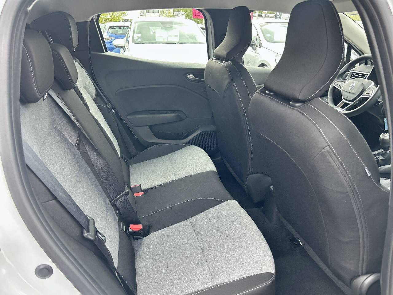 Vente en ligne Renault Clio 5 Clio SCe 65 ch GSR2 au prix de 15 990 €