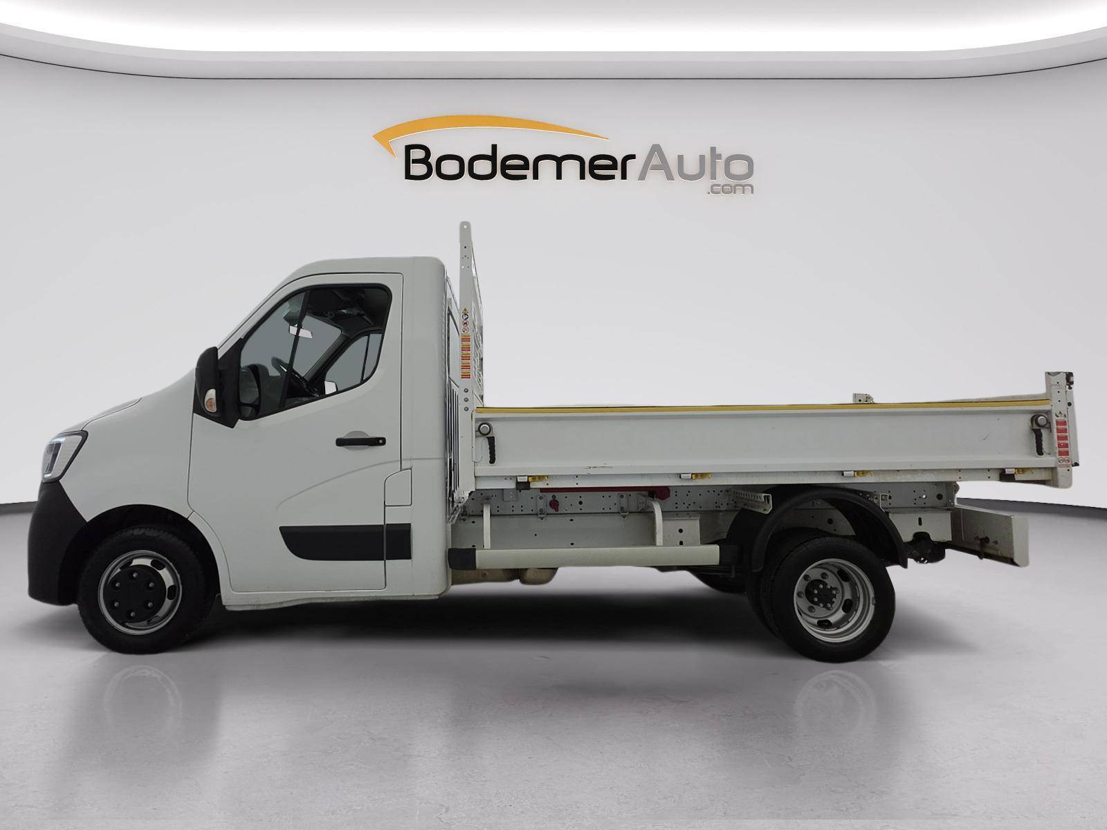 Vente en ligne Renault Master 3 Châssis Cabine MASTER CC PROP RJ3500 L2 PAFC BLUE DCI 130 EURO VI au prix de 29 990 €