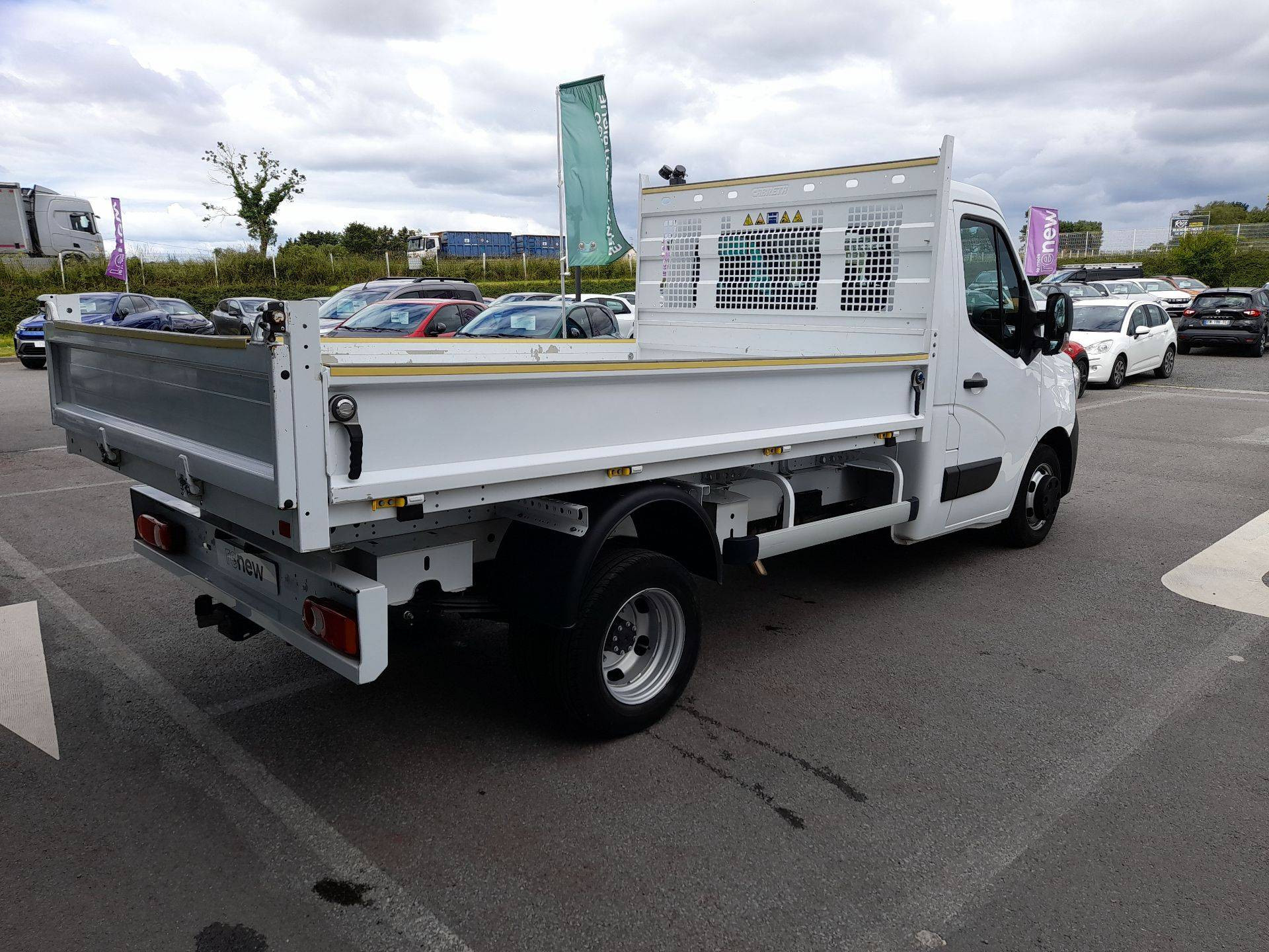 Vente en ligne Renault Master 3 Châssis Cabine MASTER CC PROP RJ3500 L2 PAFC BLUE DCI 130 EURO VI au prix de 33 990 €