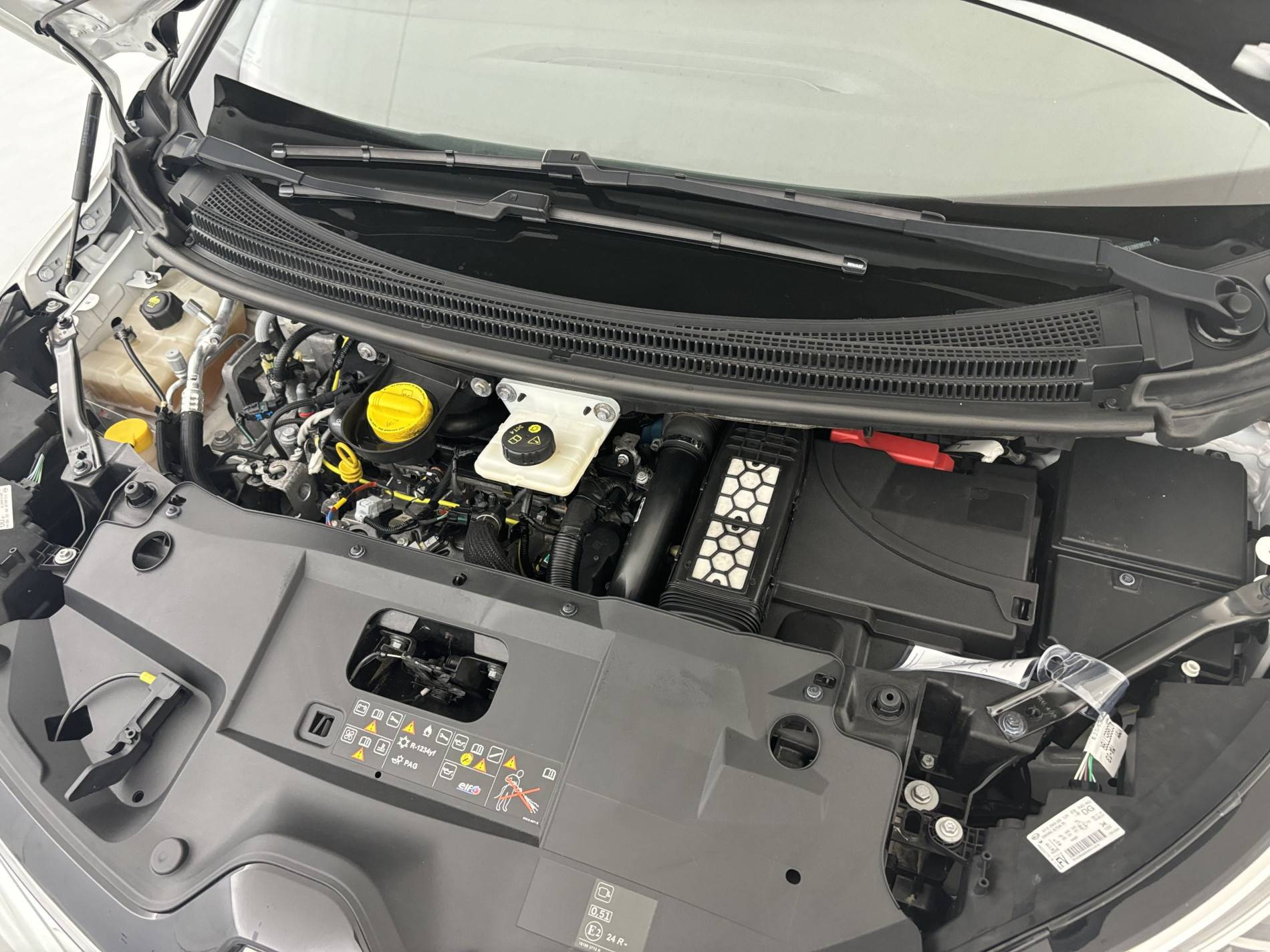 Vente en ligne Renault Scenic 4 Scenic Blue dCi 120 au prix de 15 590 €