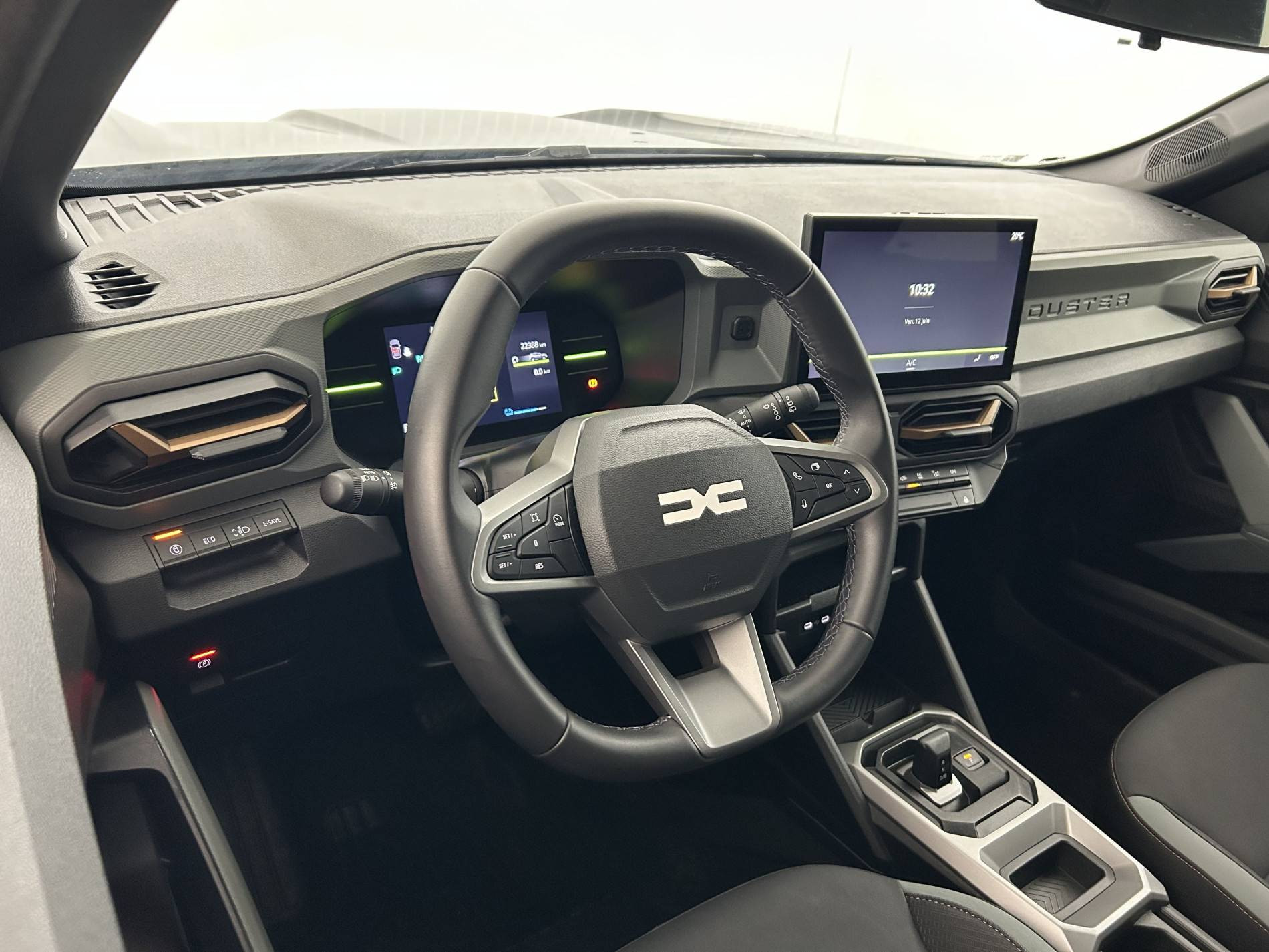 Vente en ligne Dacia Duster  Hybrid 140 au prix de 25 290 €