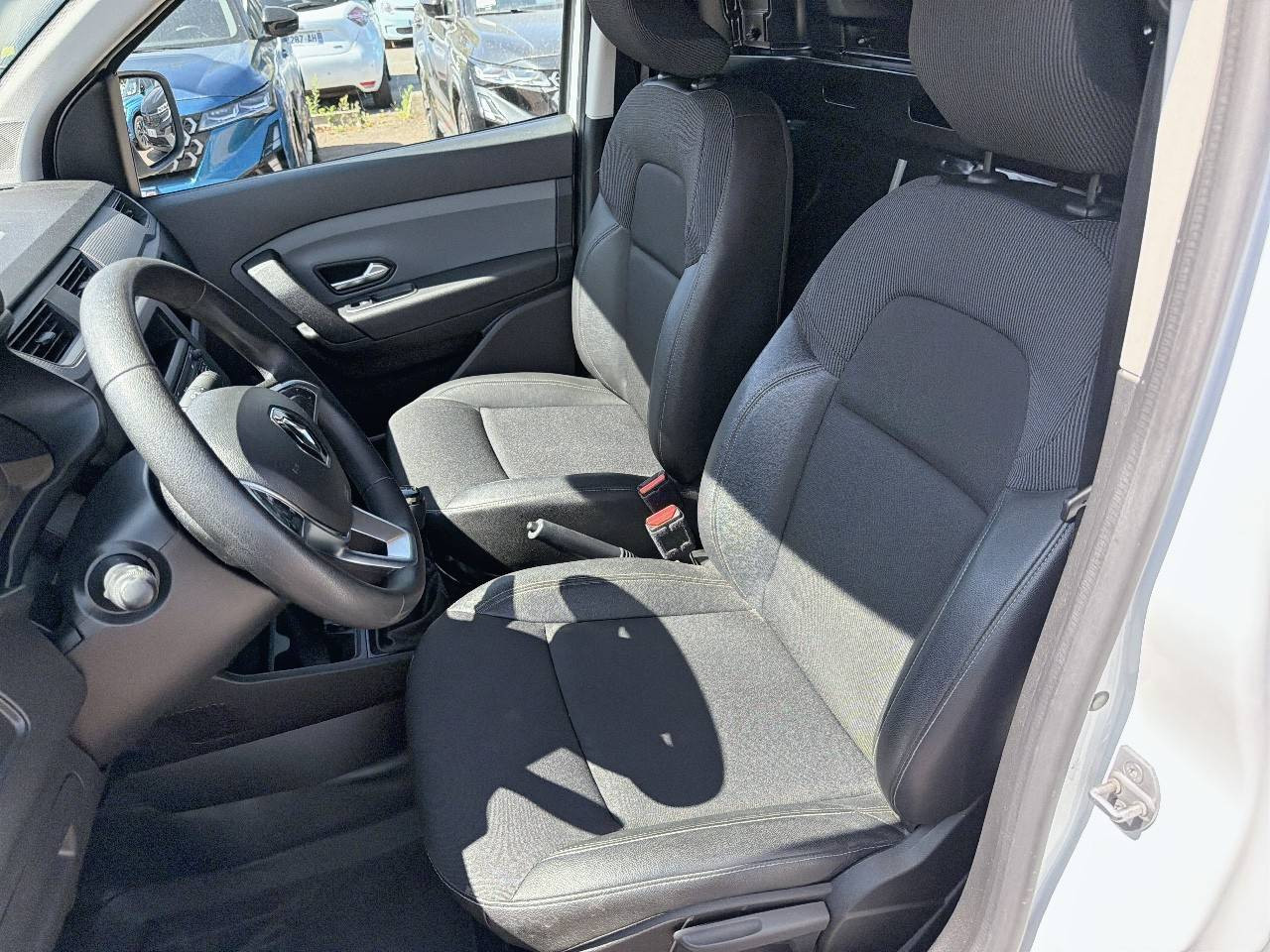 Vente en ligne Renault Express Van  BLUE DCI 75 - 22 au prix de 13 990 €