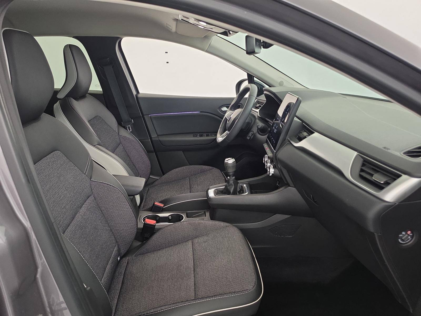 Vente en ligne Renault Captur  mild hybrid 140 au prix de 19 990 €