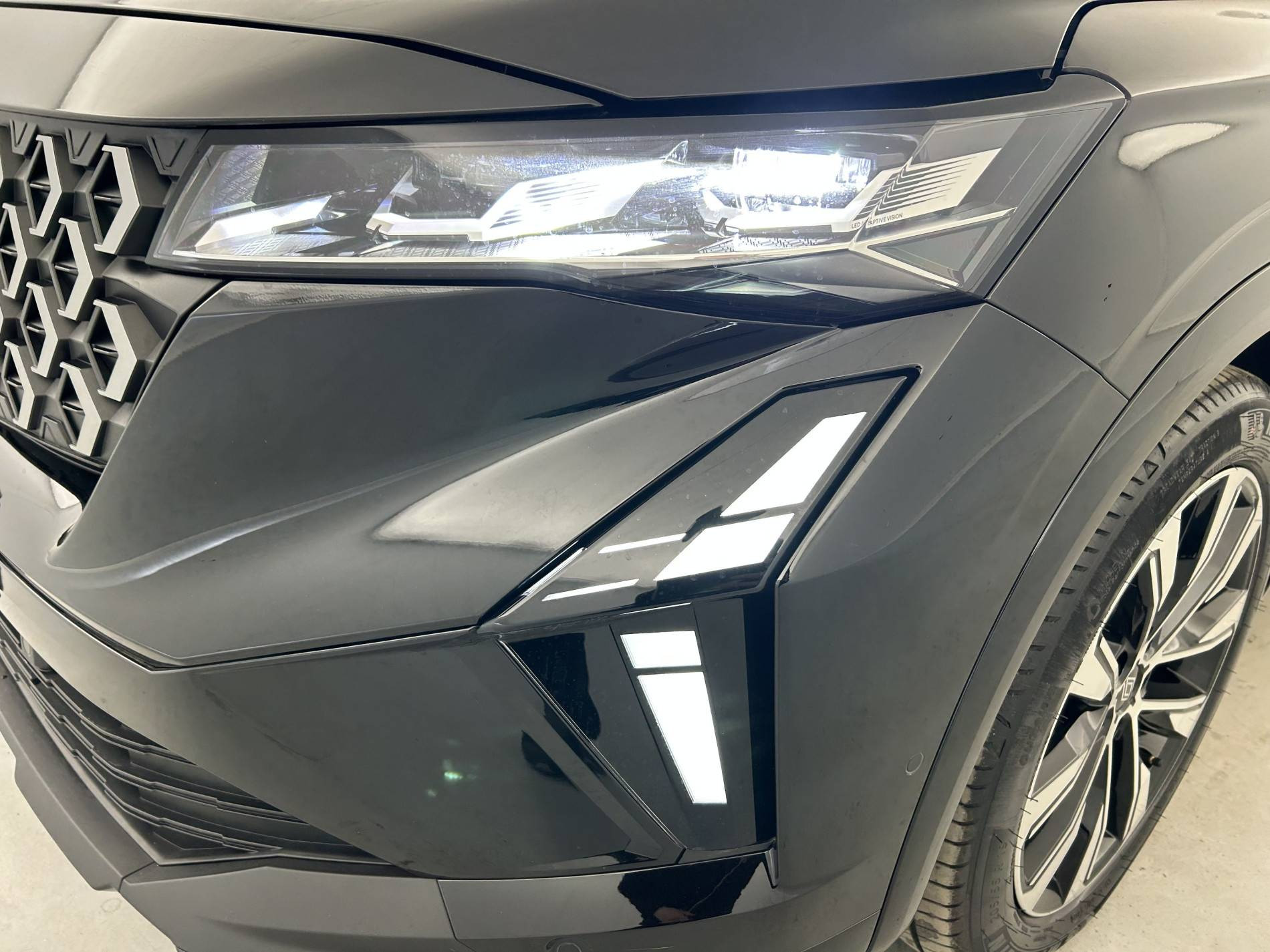 Vente en ligne Renault Austral  full hybrid E-Tech 200 ch au prix de 33 990 €