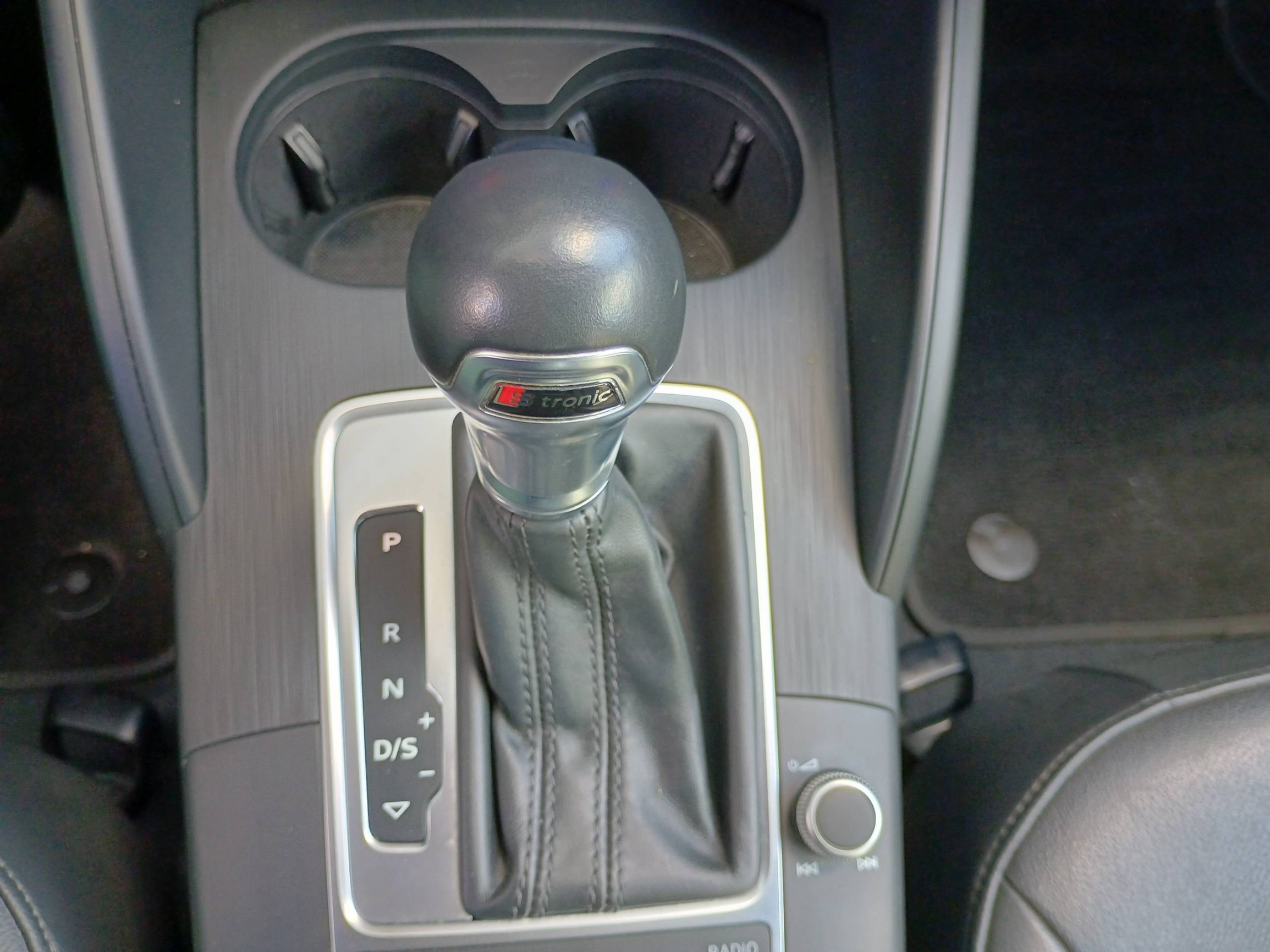 Vente en ligne Audi A3  1.0 TFSI 115 S tronic 7 au prix de 16 990 €