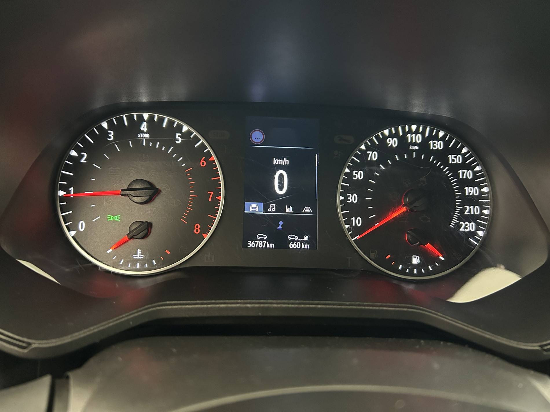 Vente en ligne Renault Clio 5 Clio TCe 90 au prix de 13 990 €