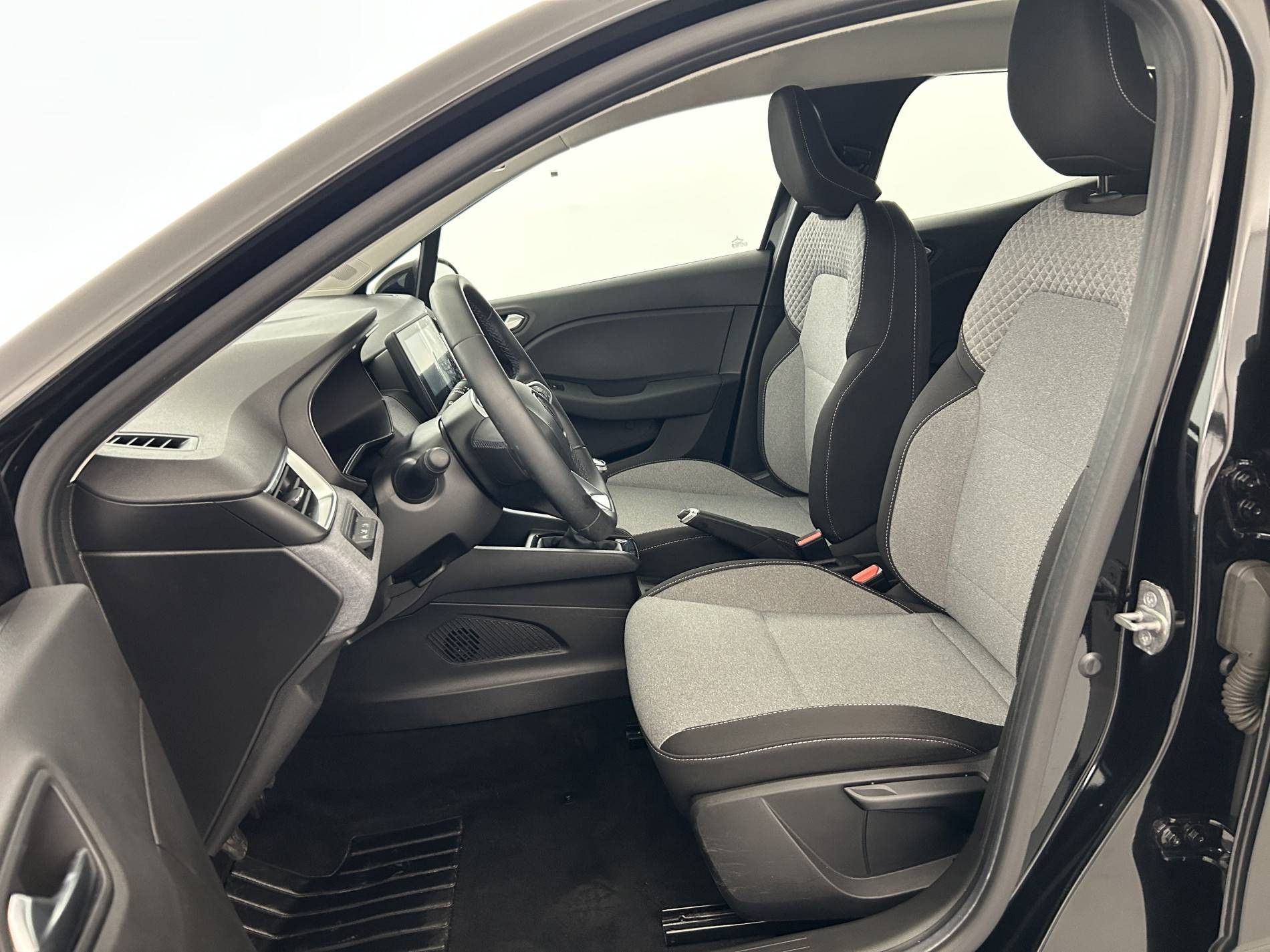 Vente en ligne Renault Clio 5 Clio TCe 90 ch GSR2 au prix de 14 990 €
