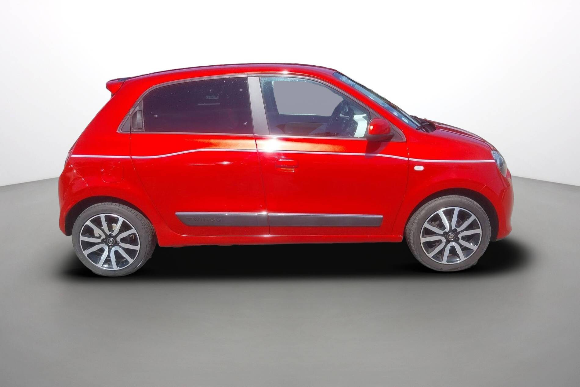 Vente en ligne Renault Twingo 3  0.9 TCe 90 Energy au prix de 9 390 €