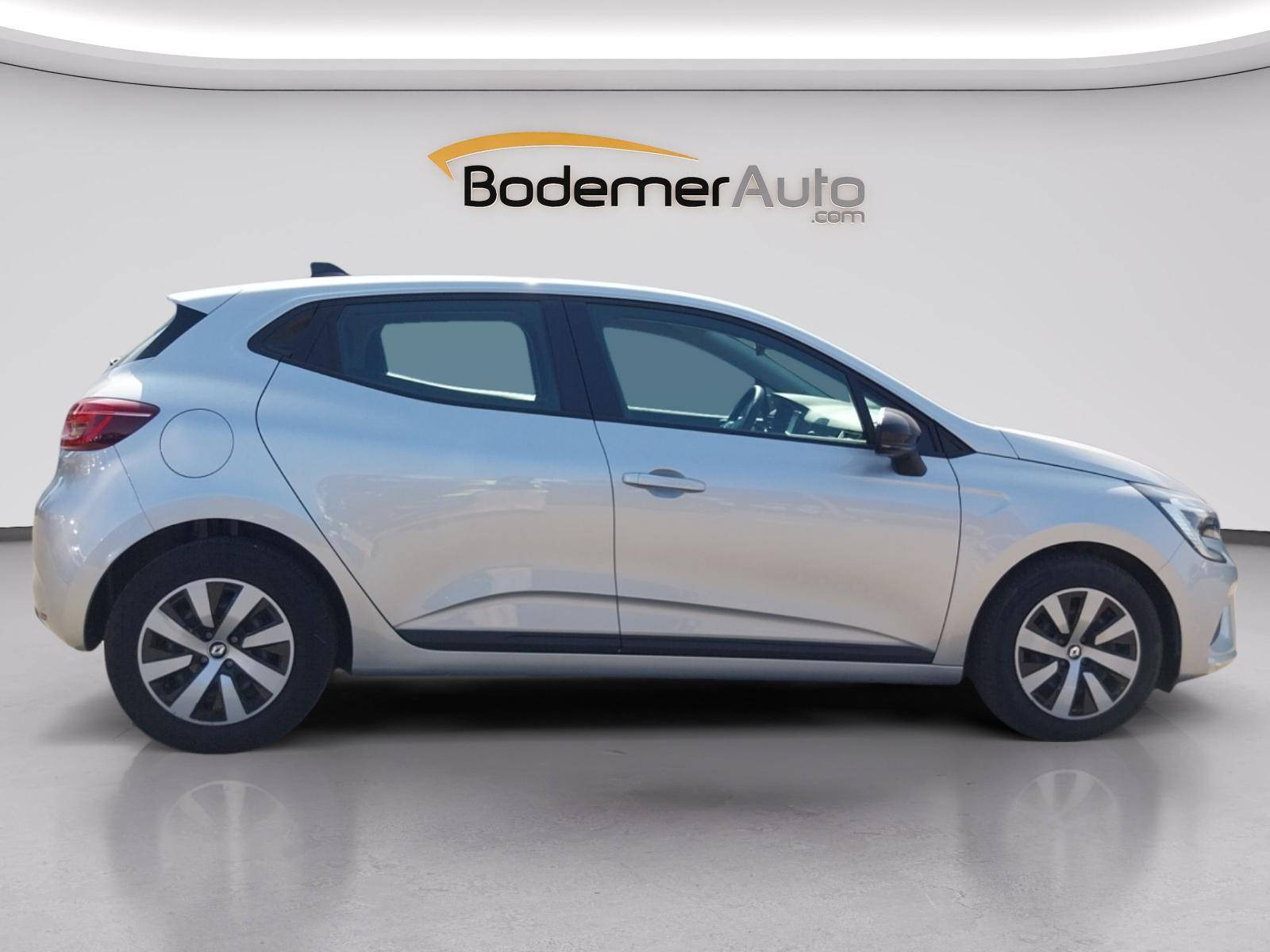 Vente en ligne Renault Clio 5 Clio TCe 90 au prix de 14 590 €
