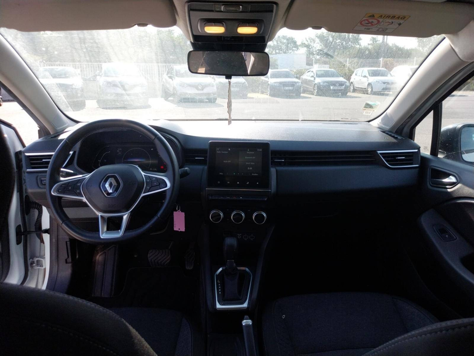 Vente en ligne Renault Clio 5 Clio E-Tech full hybrid 145 au prix de 13 890 €