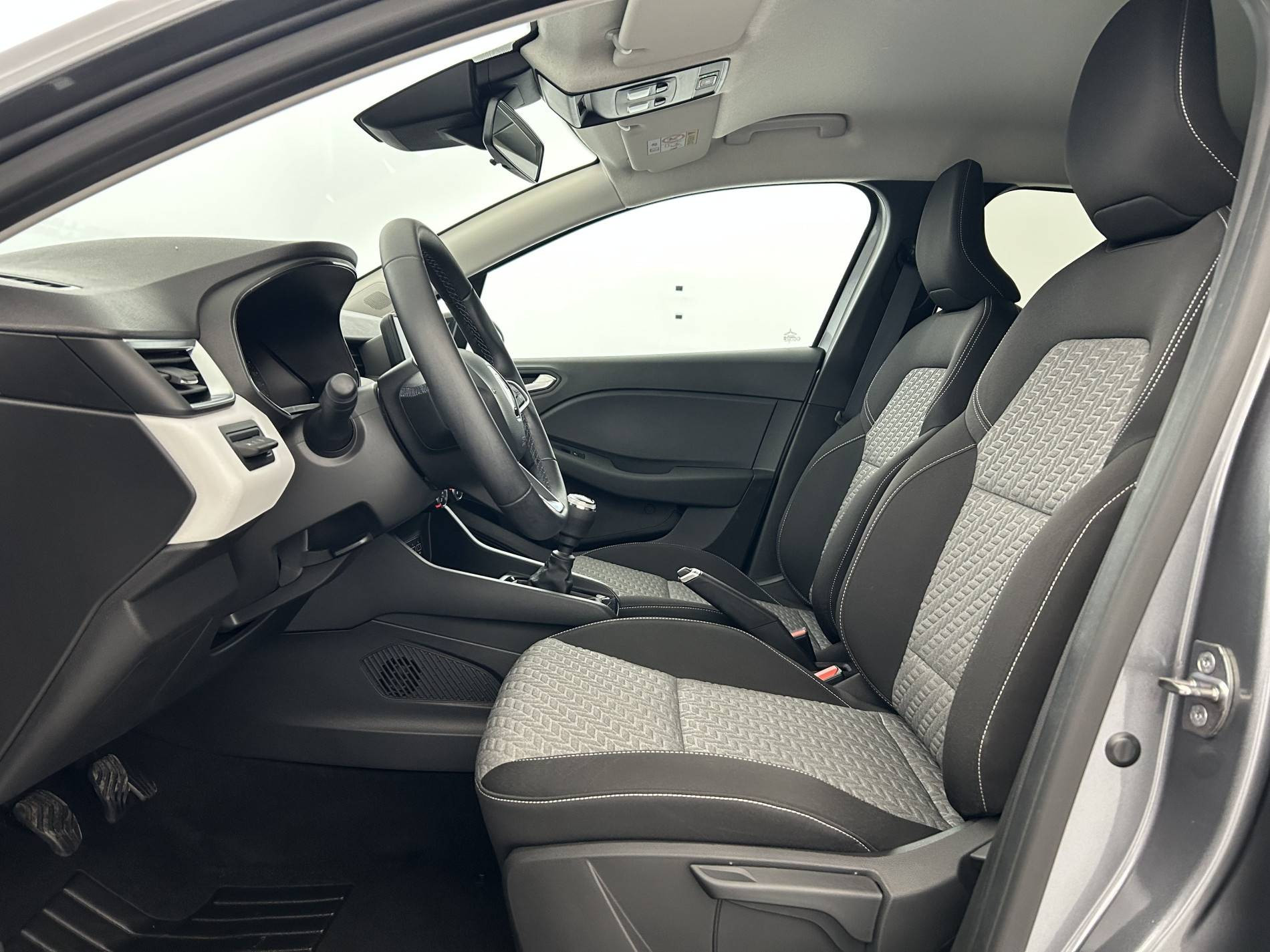 Vente en ligne Renault Clio 5 Clio TCe 90 au prix de 14 790 €