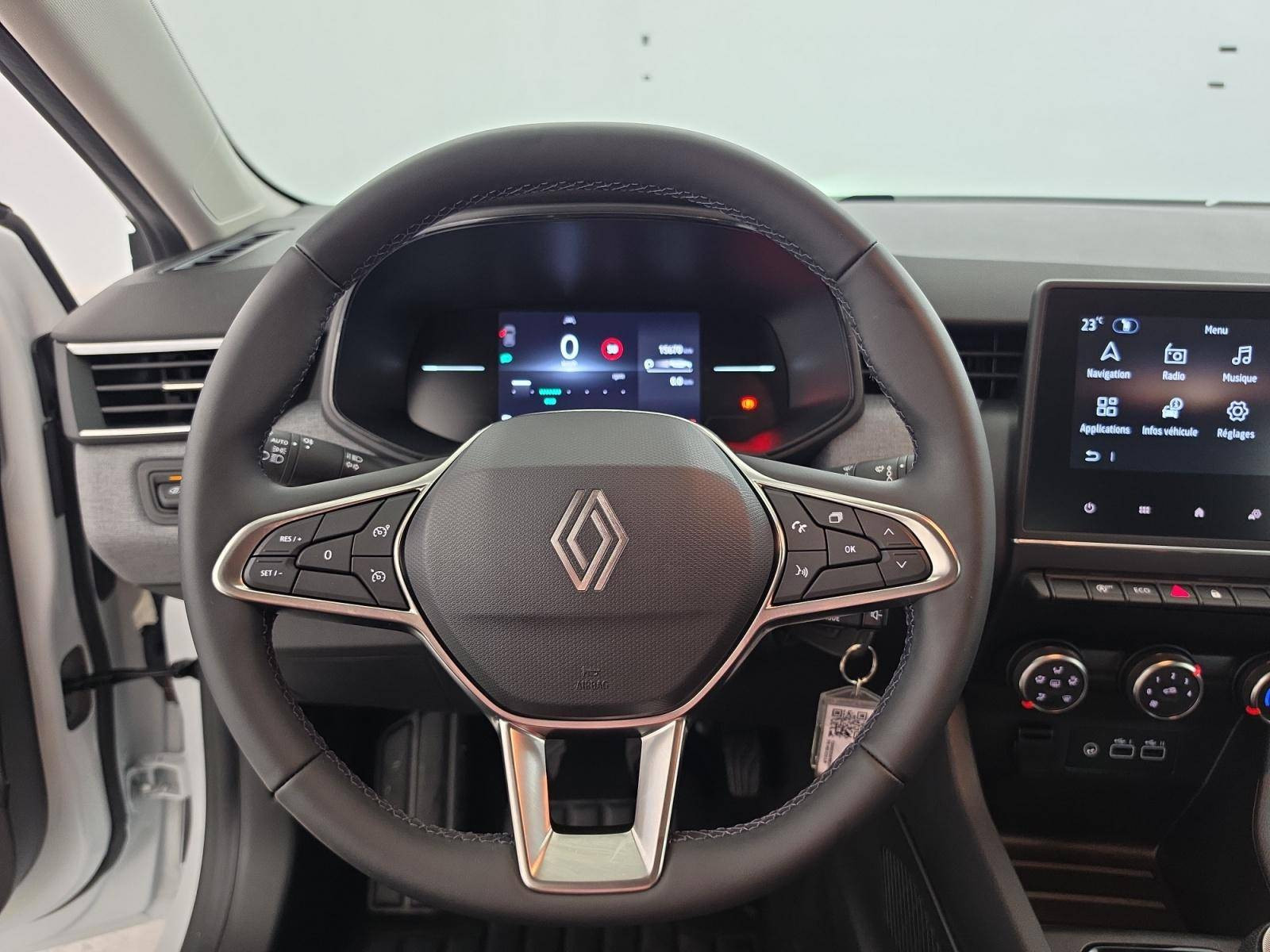 Vente en ligne Renault Clio 5 Clio Blue dCi 100 ch GSR2 au prix de 17 690 €