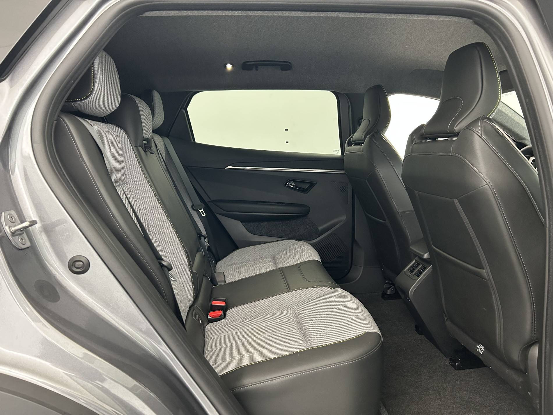 Vente en ligne Renault Scenic E-Tech  220 ch grande autonomie au prix de 37 990 €