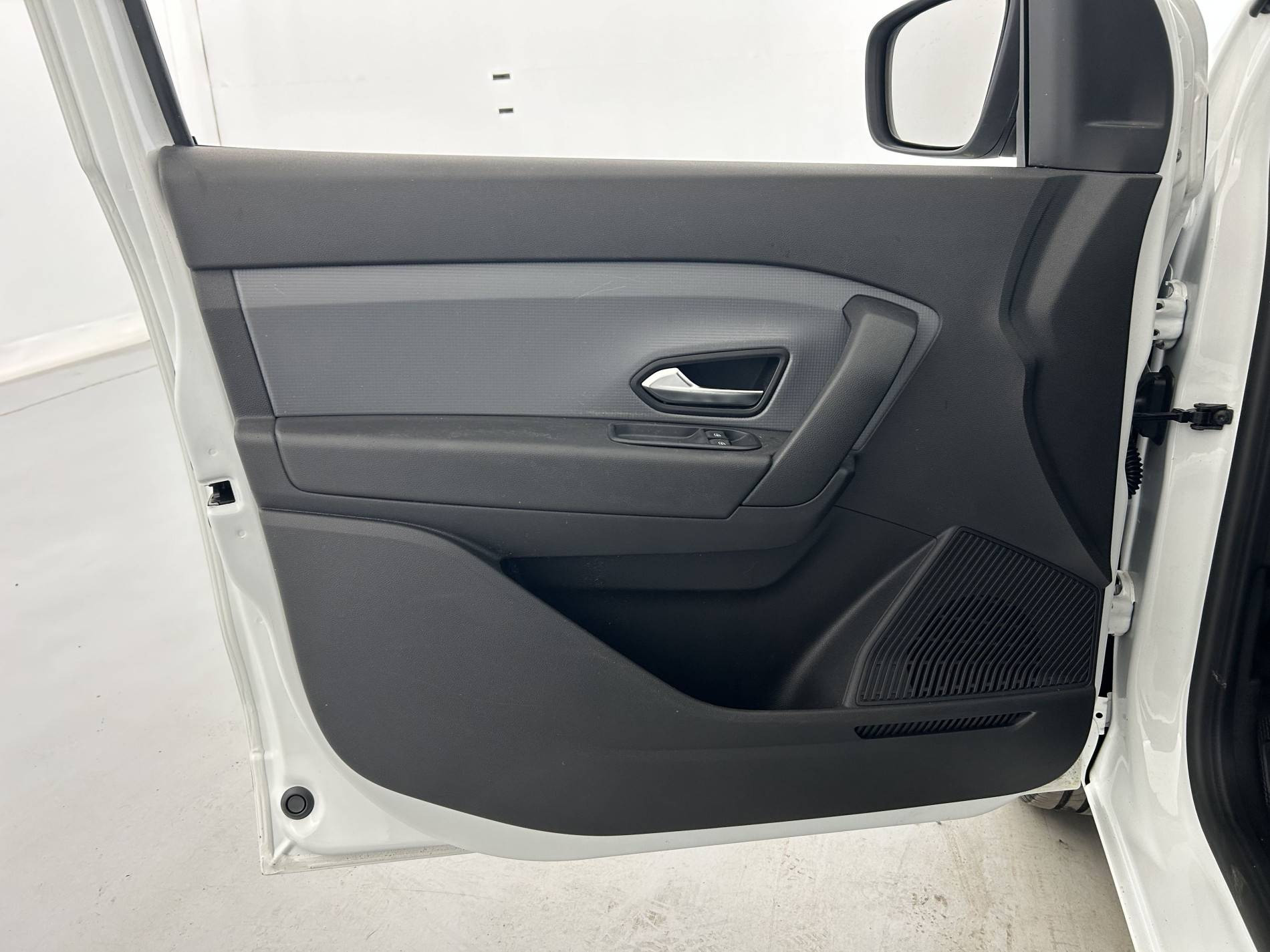 Vente en ligne Renault Express Van  BLUE DCI 75 au prix de 12 490 €