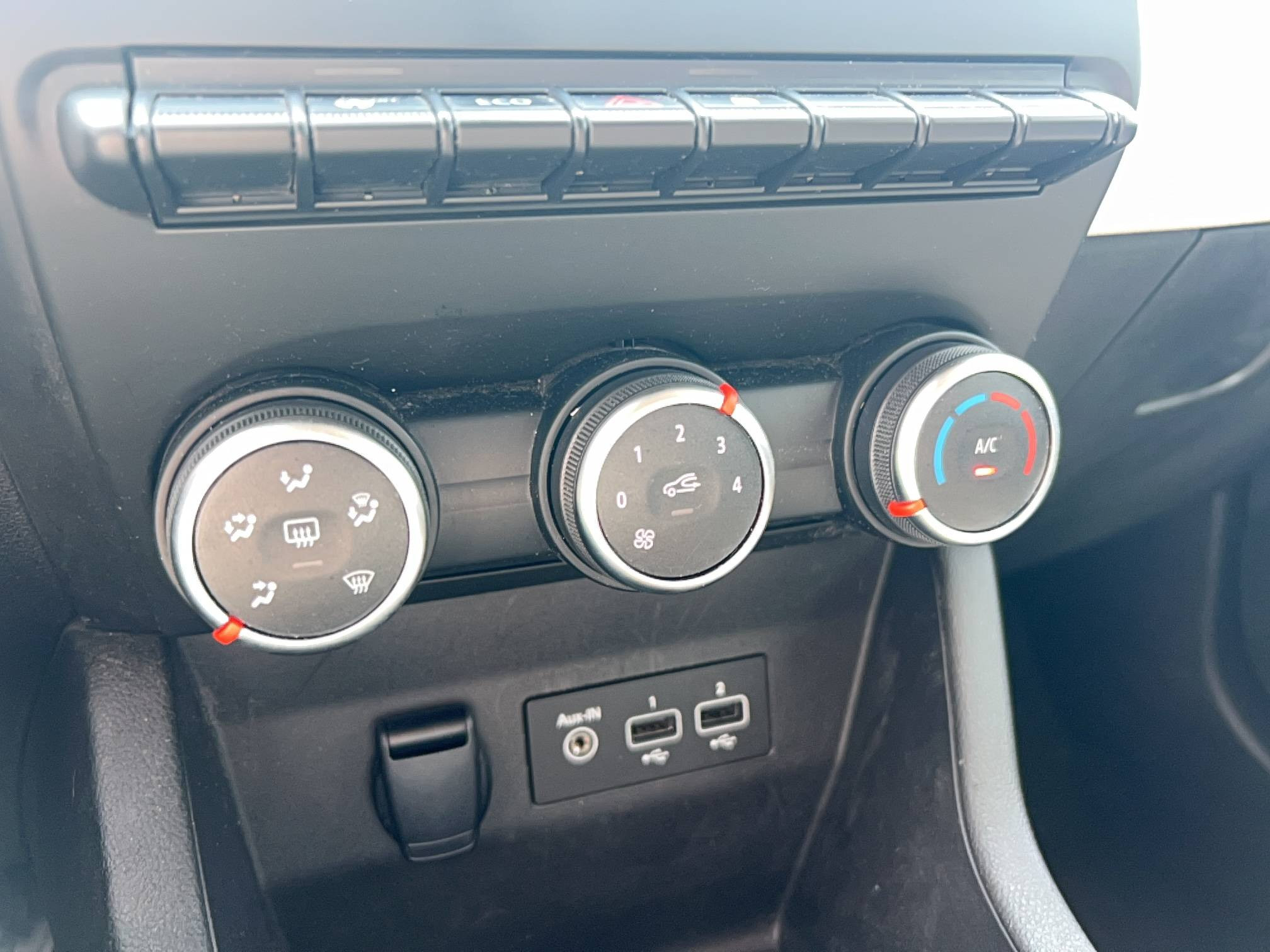 Vente en ligne Renault Clio 5 Clio TCe 90 au prix de 13 490 €