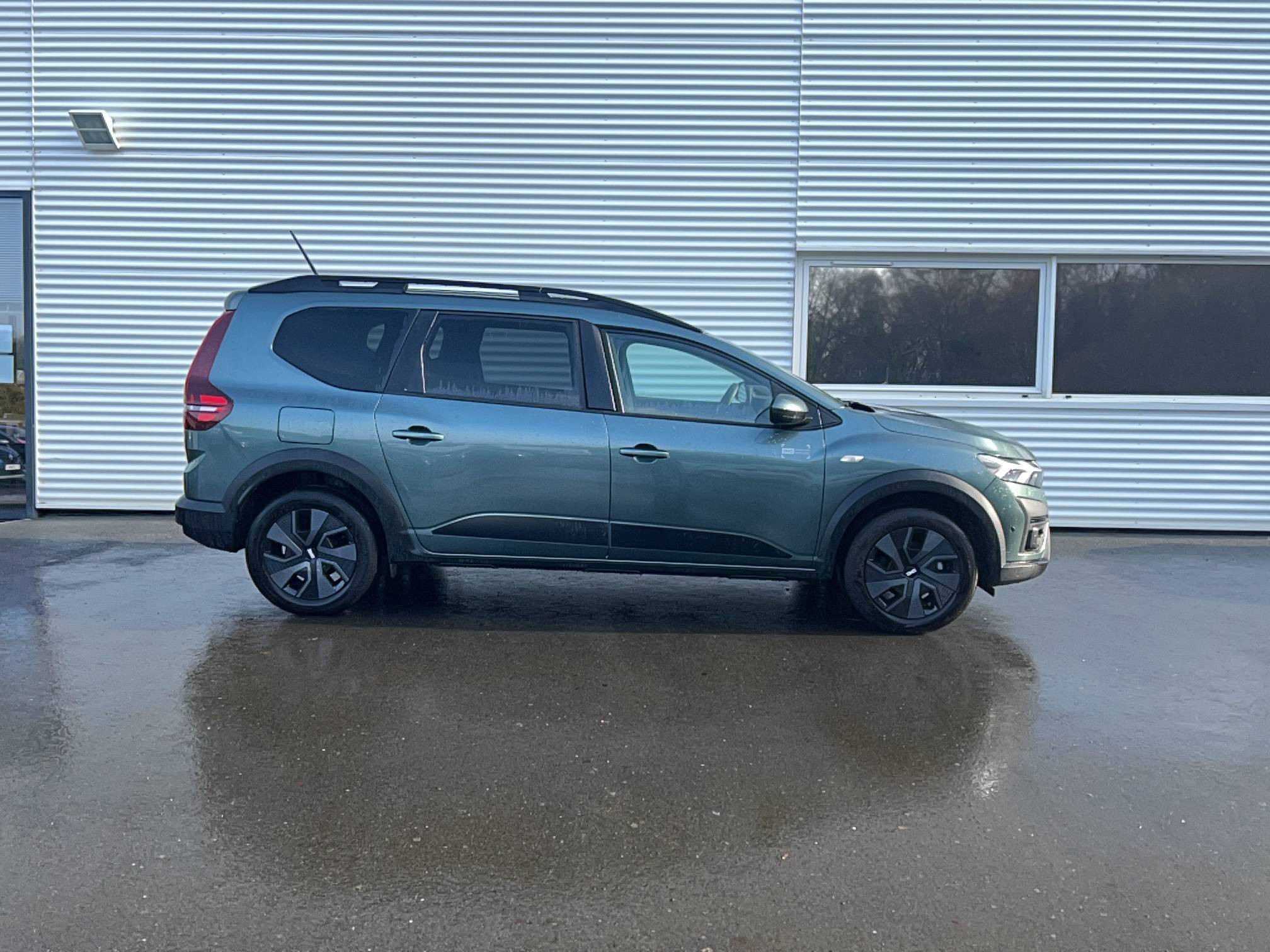 Vente en ligne Dacia Jogger  ECO-G 100 7 places GSR2 au prix de 18 790 €