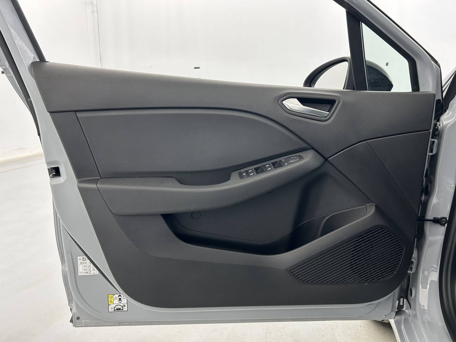 Vente en ligne Renault Clio 5 Clio E-Tech full hybrid 145 au prix de 20 890 €