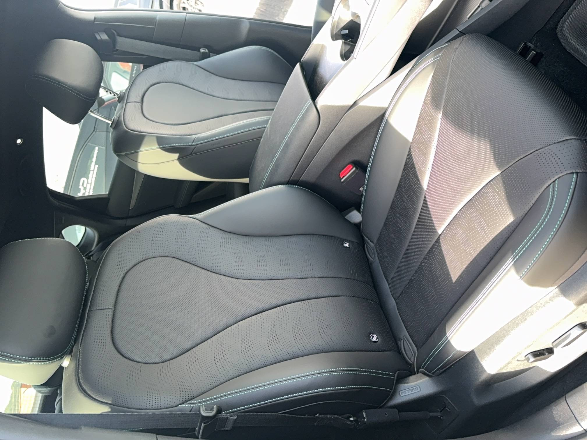 Vente en ligne Byd Seal 6 DM-i  1.5l DM-i 156 kW PHEV au prix de 34 690 €
