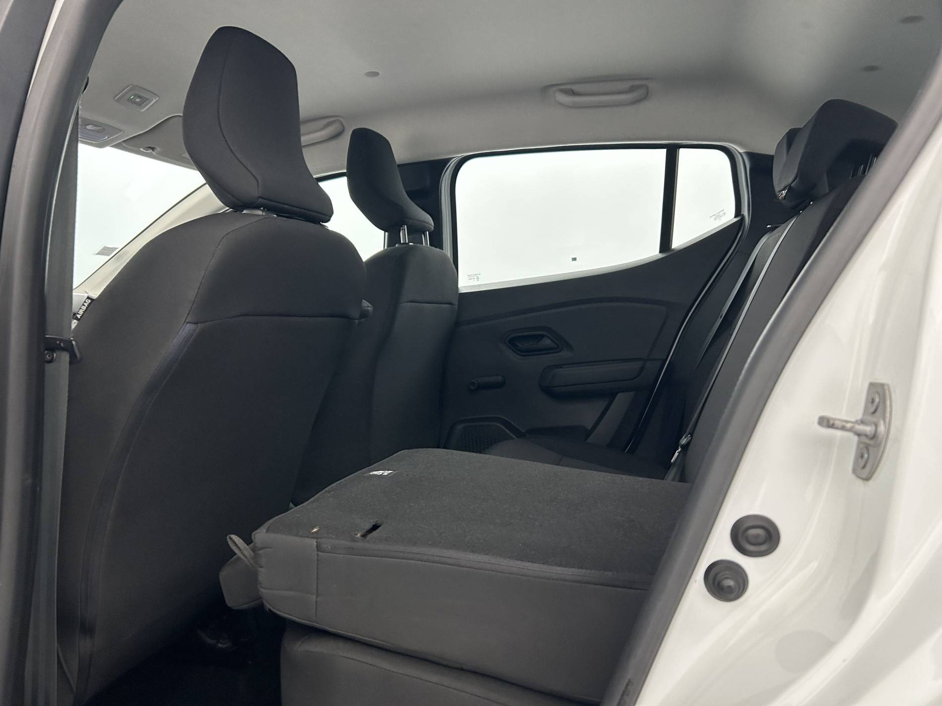 Vente en ligne Dacia Sandero  ECO-G 100 au prix de 11 890 €