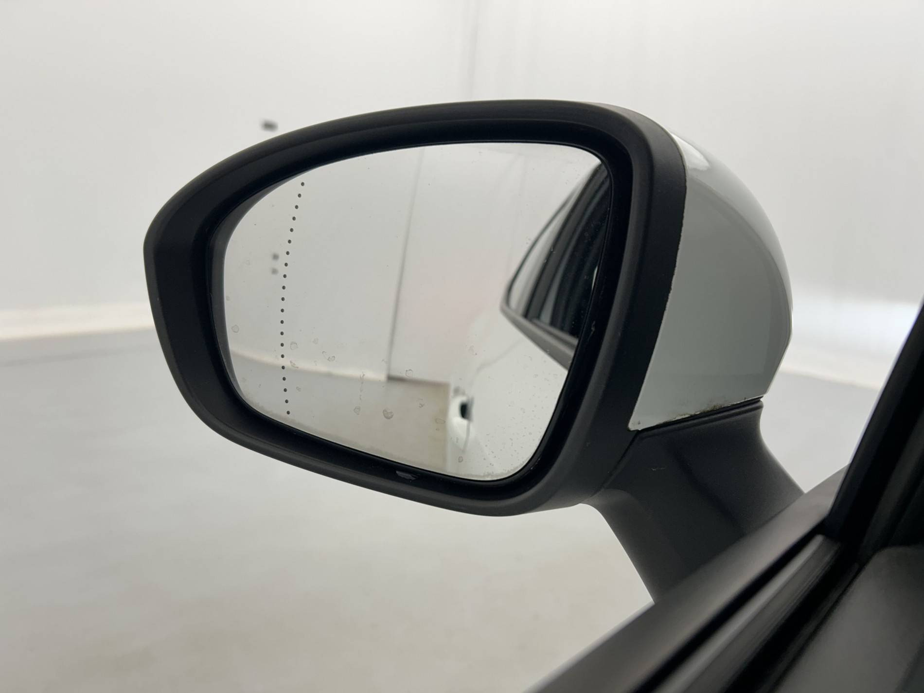 Vente en ligne Renault Clio 5 Clio SCe 65 - 21N au prix de 12 390 €