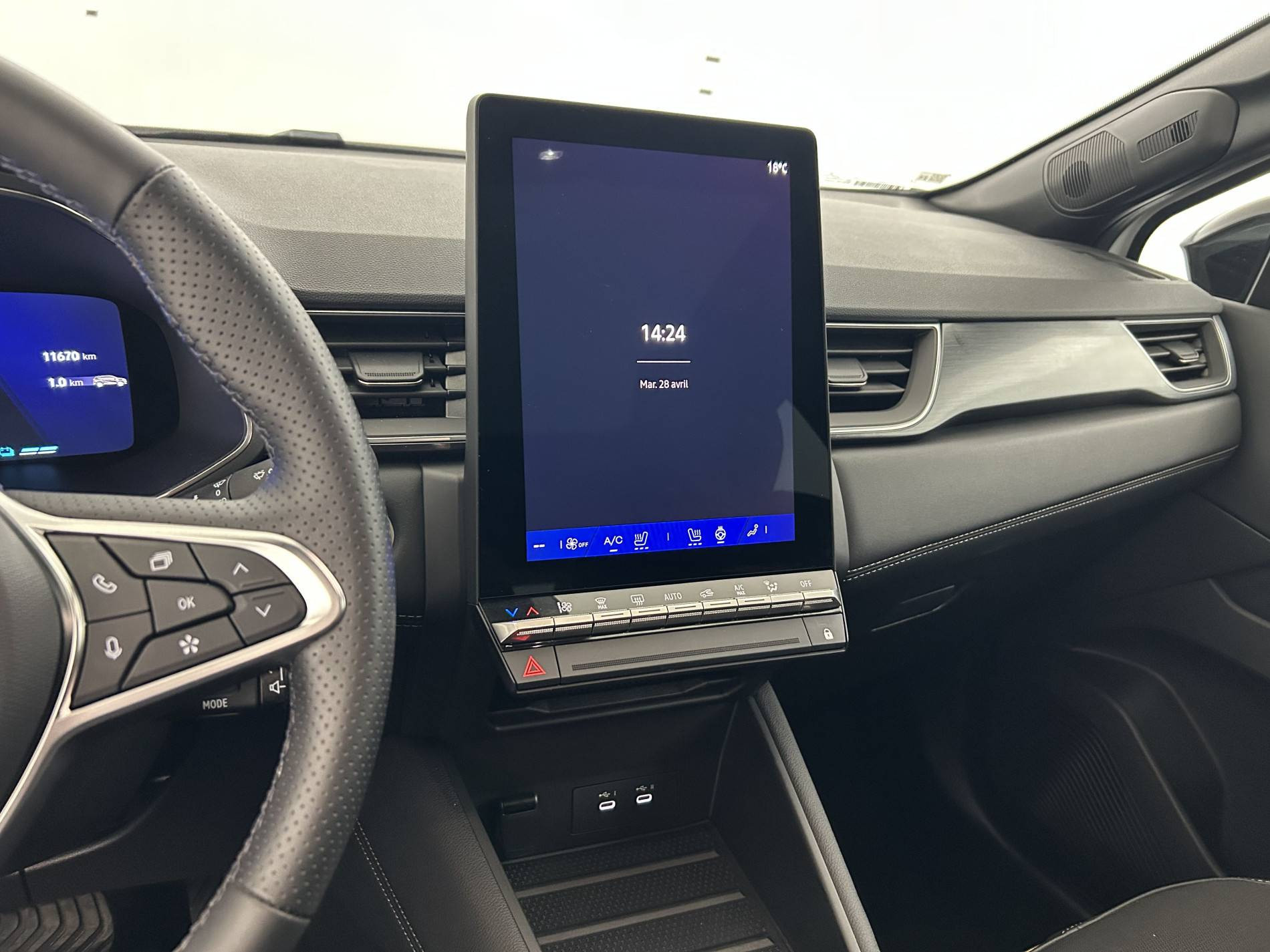 Vente en ligne Renault Symbioz  E-Tech full hybrid 145 au prix de 29 990 €
