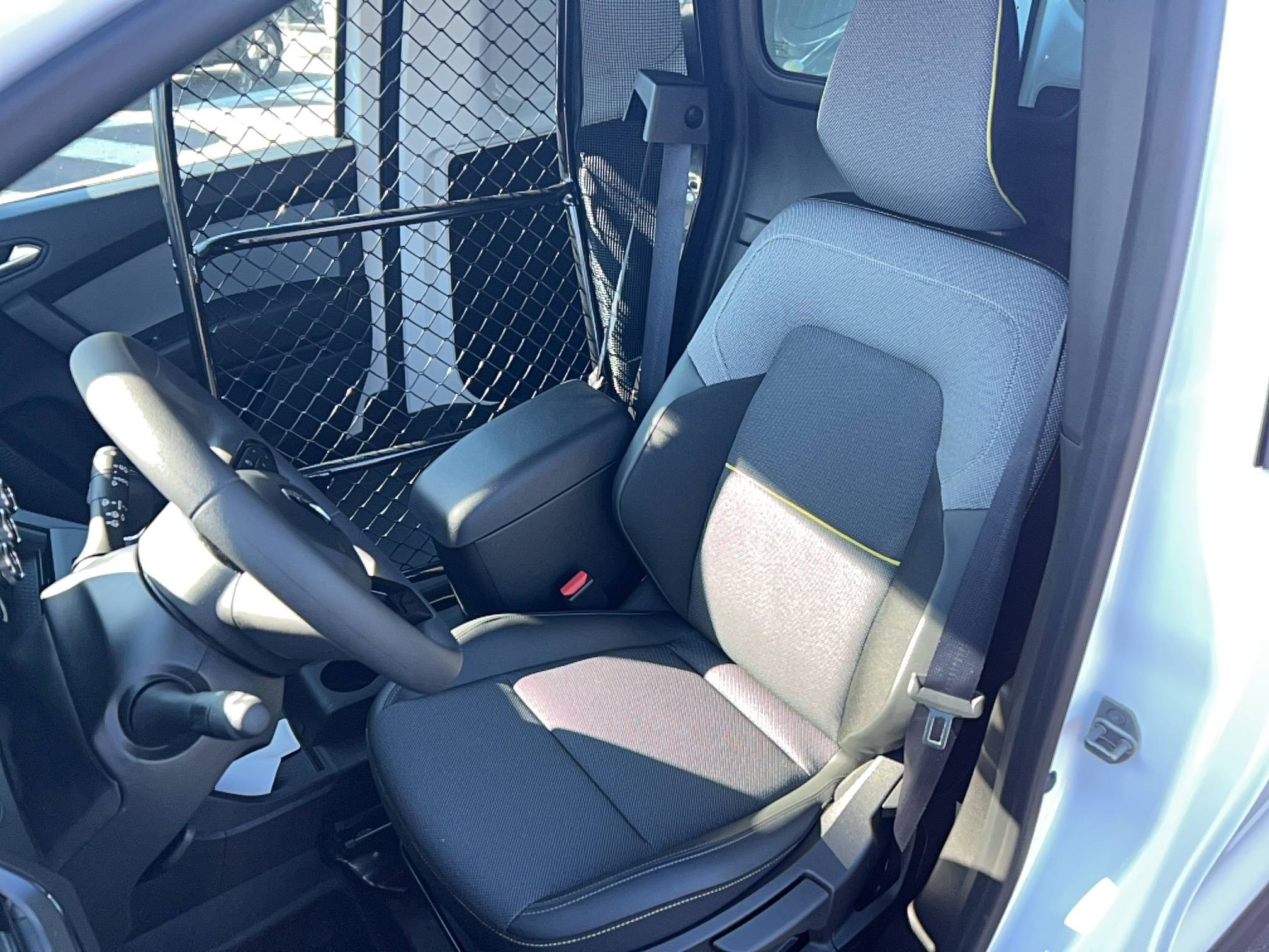 Vente en ligne Renault Kangoo Van E-Tech  FG SESAME L1 AC22/DC80 GSR2 au prix de 28 200 €