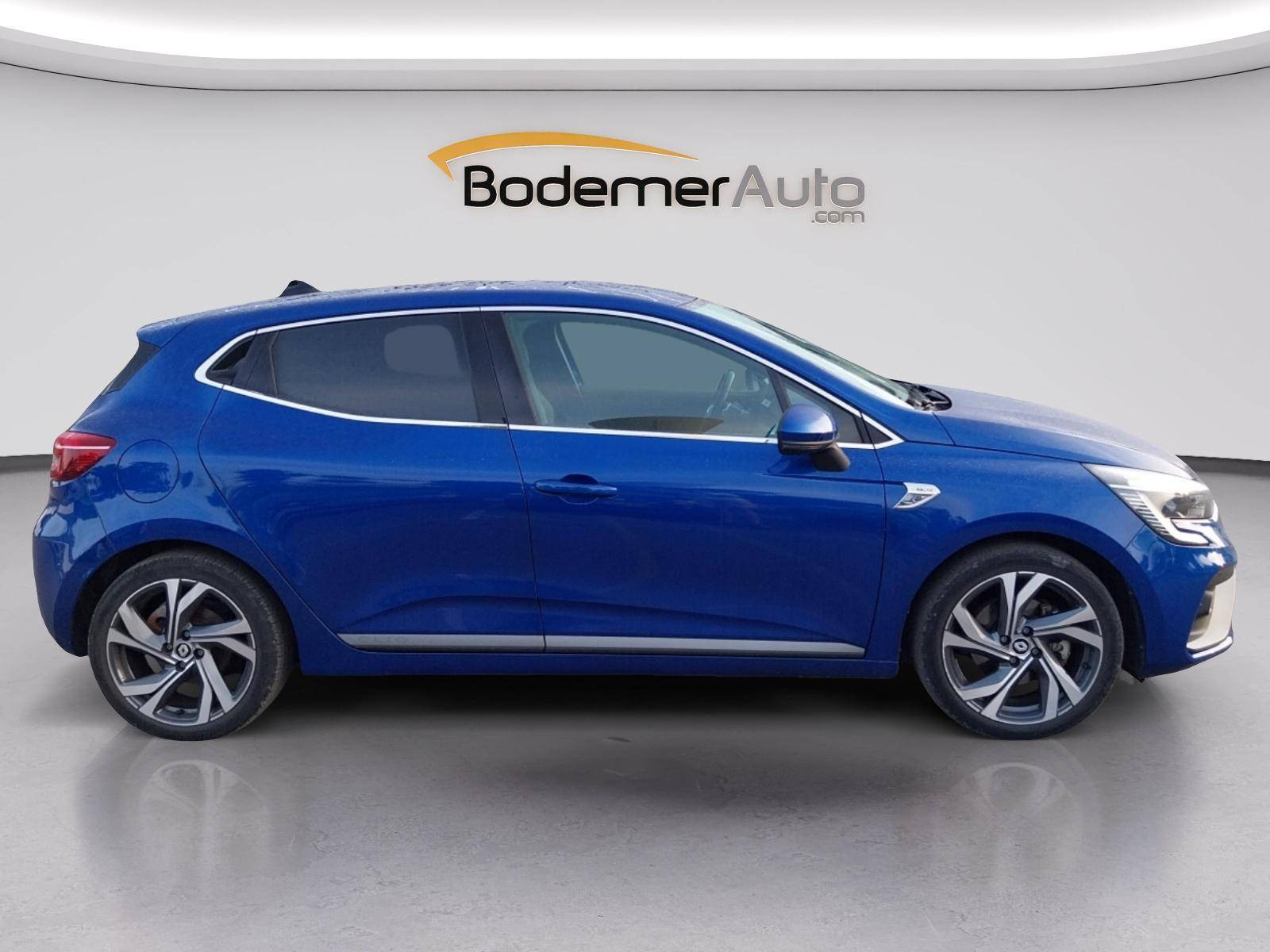 Vente en ligne Renault Clio 5 Clio E-Tech 140 - 21N au prix de 18 490 €