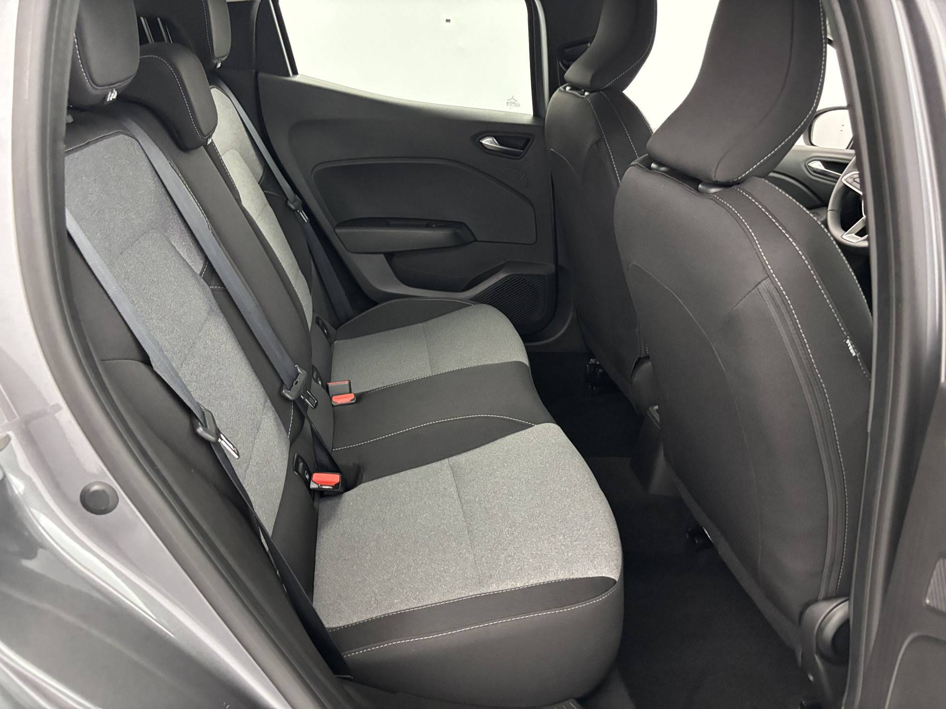 Vente en ligne Renault Clio 5 Clio Blue dCi 100 ch au prix de 18 500 €
