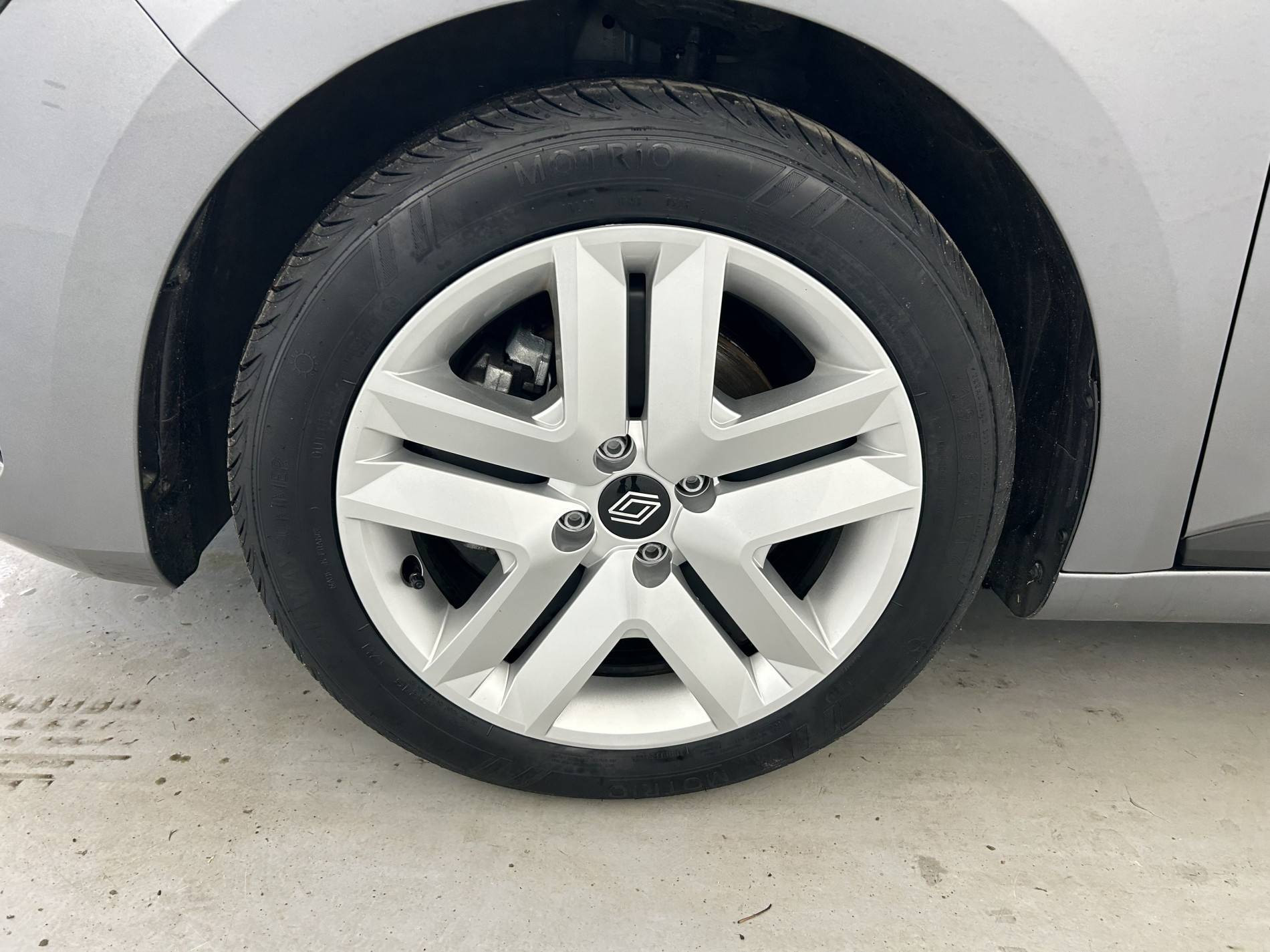 Vente en ligne Renault Clio 5 Clio E-Tech full hybrid 145 ch GSR2 au prix de 19 990 €