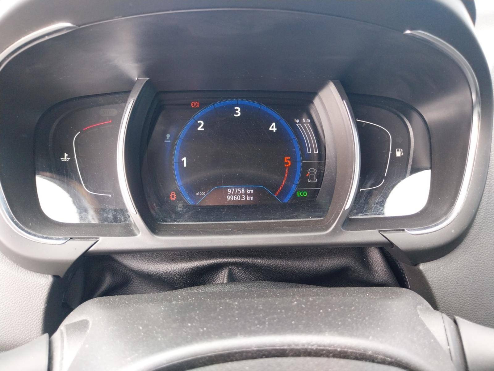 Vente en ligne Renault Scenic 4 Scenic Blue dCi 120 au prix de 14 990 €